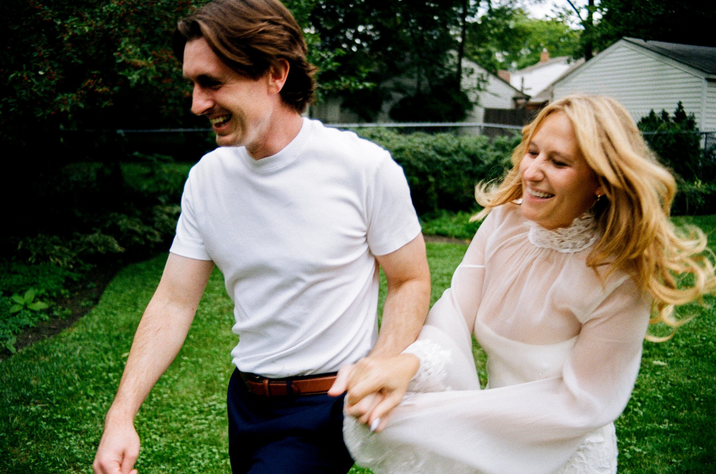 amy + jj engagement shoot-24.jpg