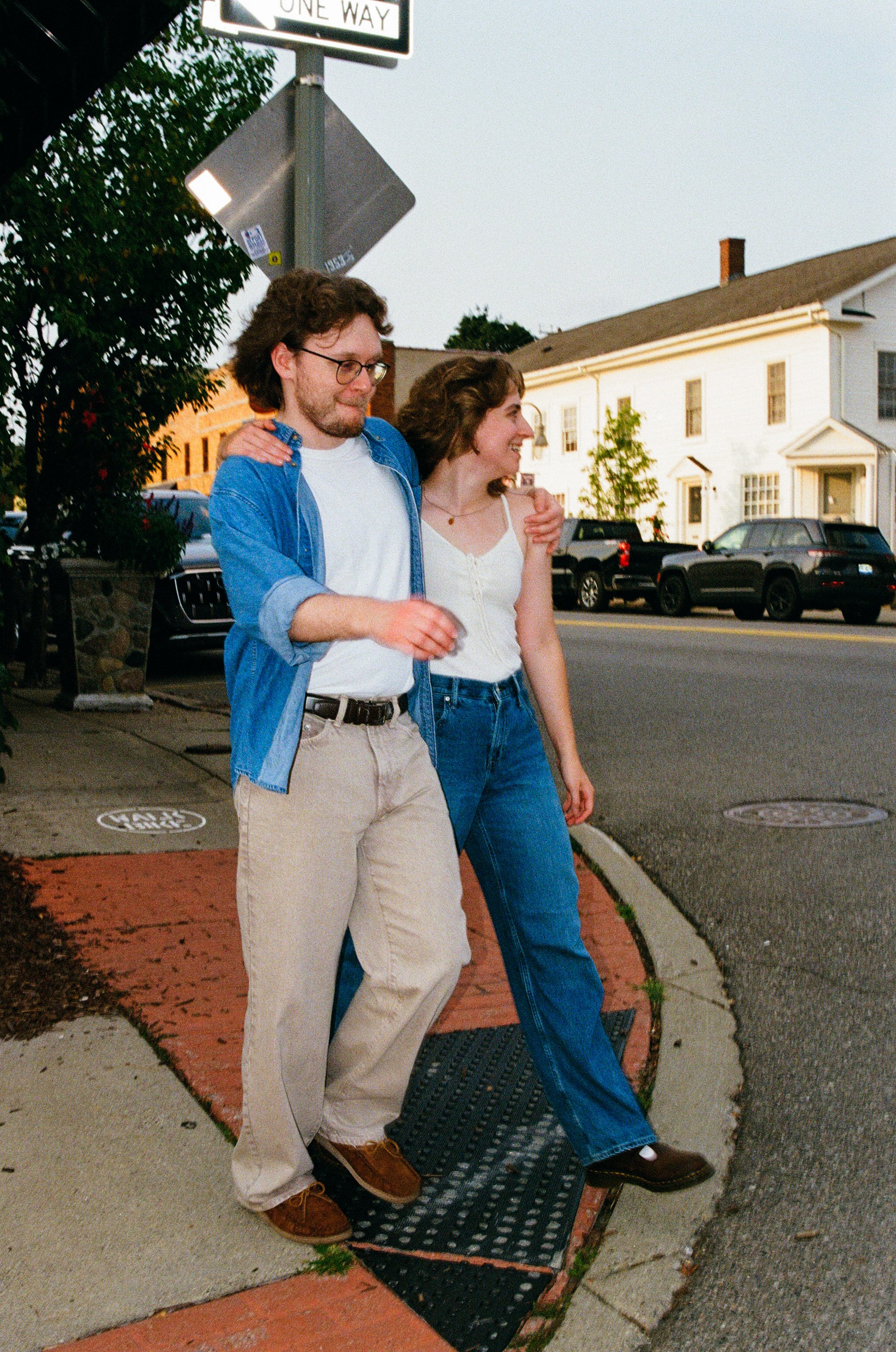 hailee + alec engagement shoot-96.jpg