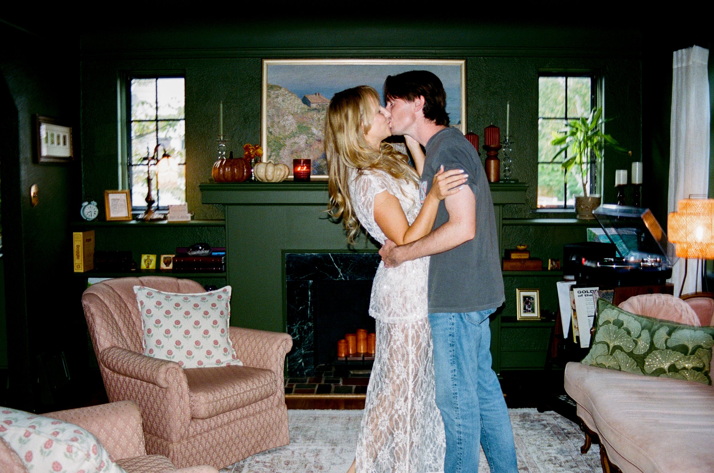 amy + jj engagement shoot-64.jpg