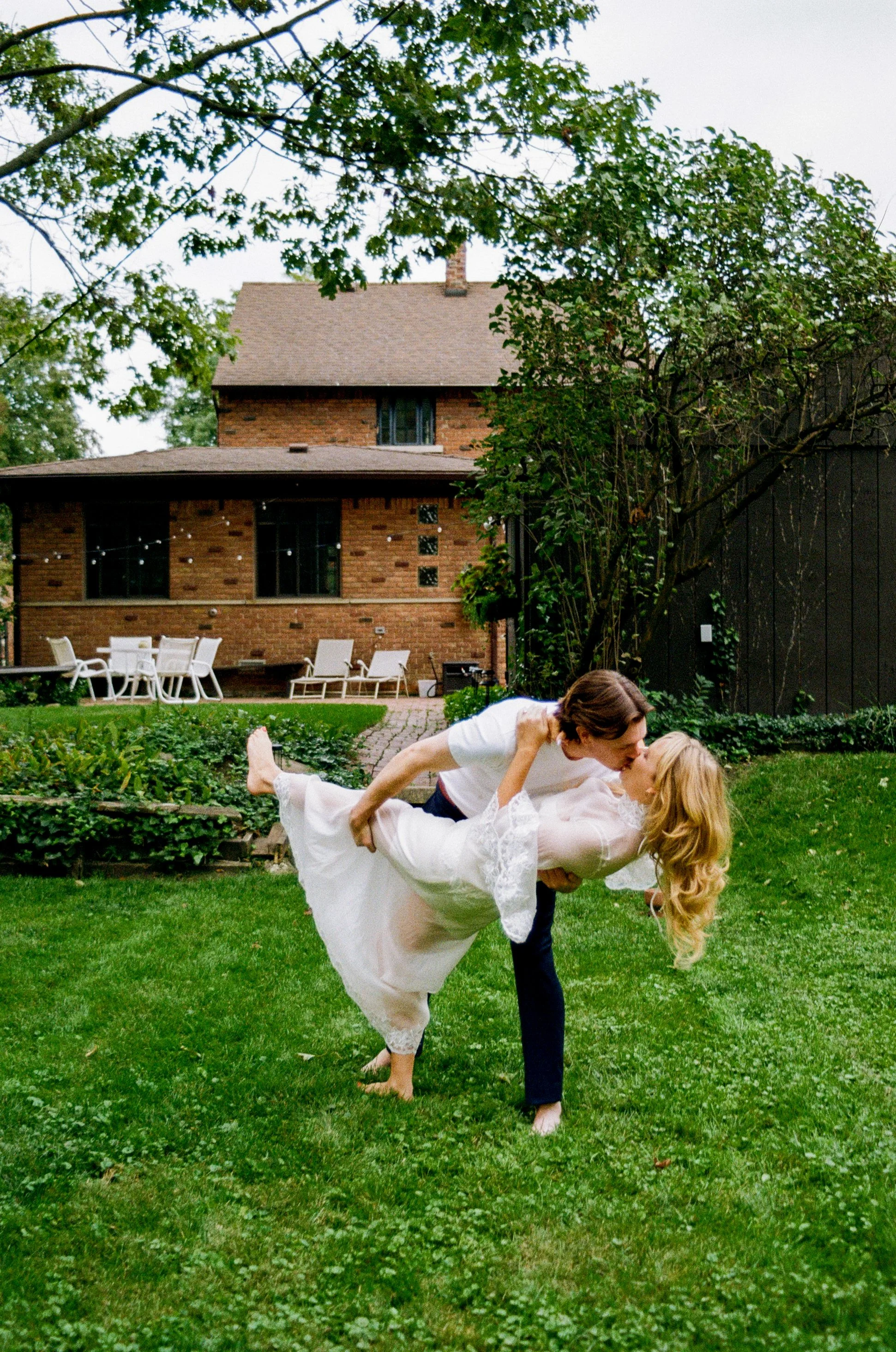 amy + jj engagement shoot-9.jpg