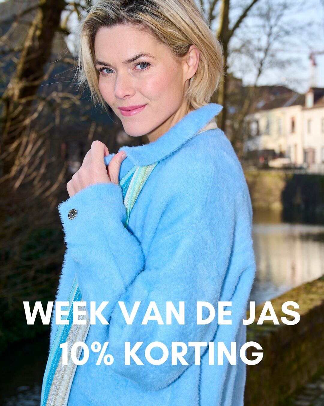 💥 WEEK VAN DE JAS 💥
De zon laat nog even op zicht wachten, ☀️ werk jouw zomer outfits af met leuke vestjes. Kom langs in de Accent store Kortrijk of Brugge en ontvang 10% korting op alles jassen. Actie geldig van 15 maart tot en met 23 maart. 💙💚
