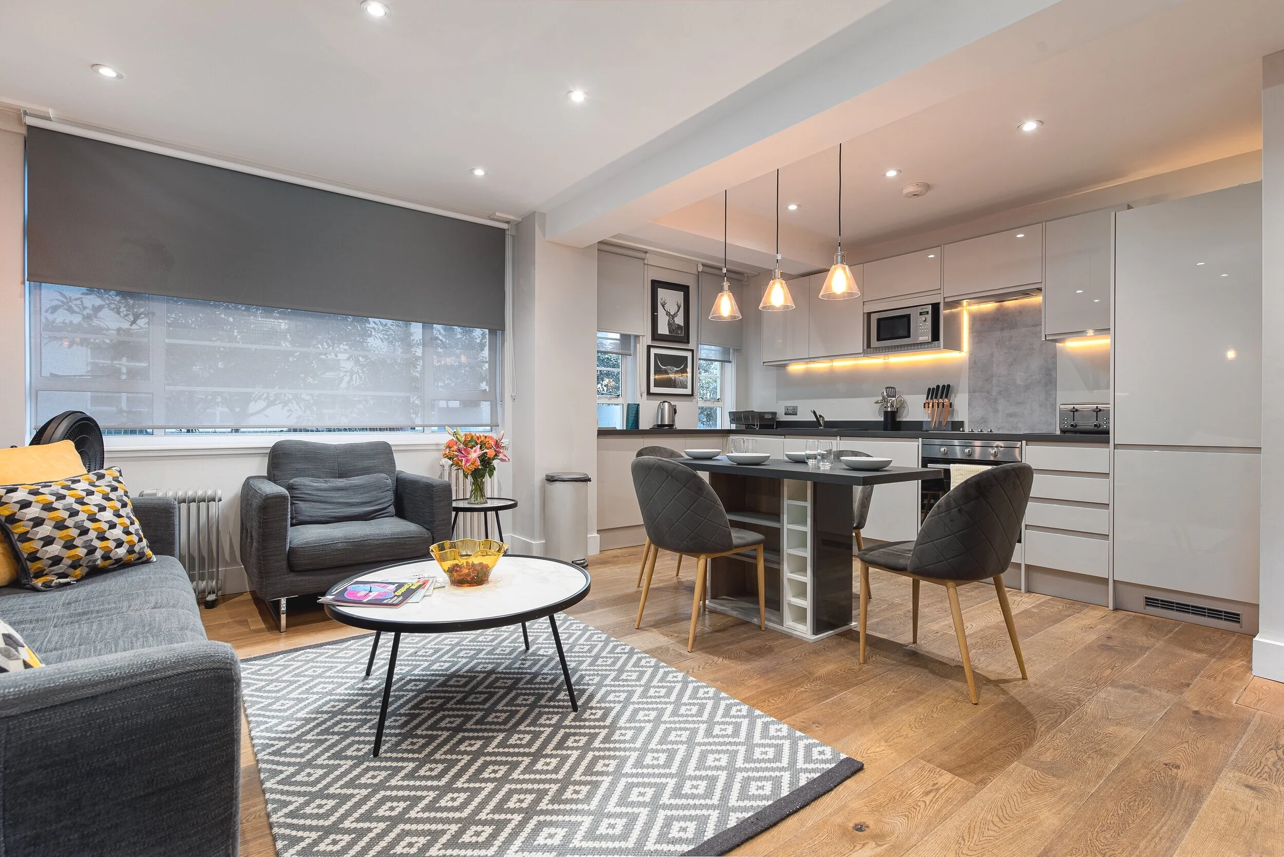 Apartment 23, Sloane Avenue