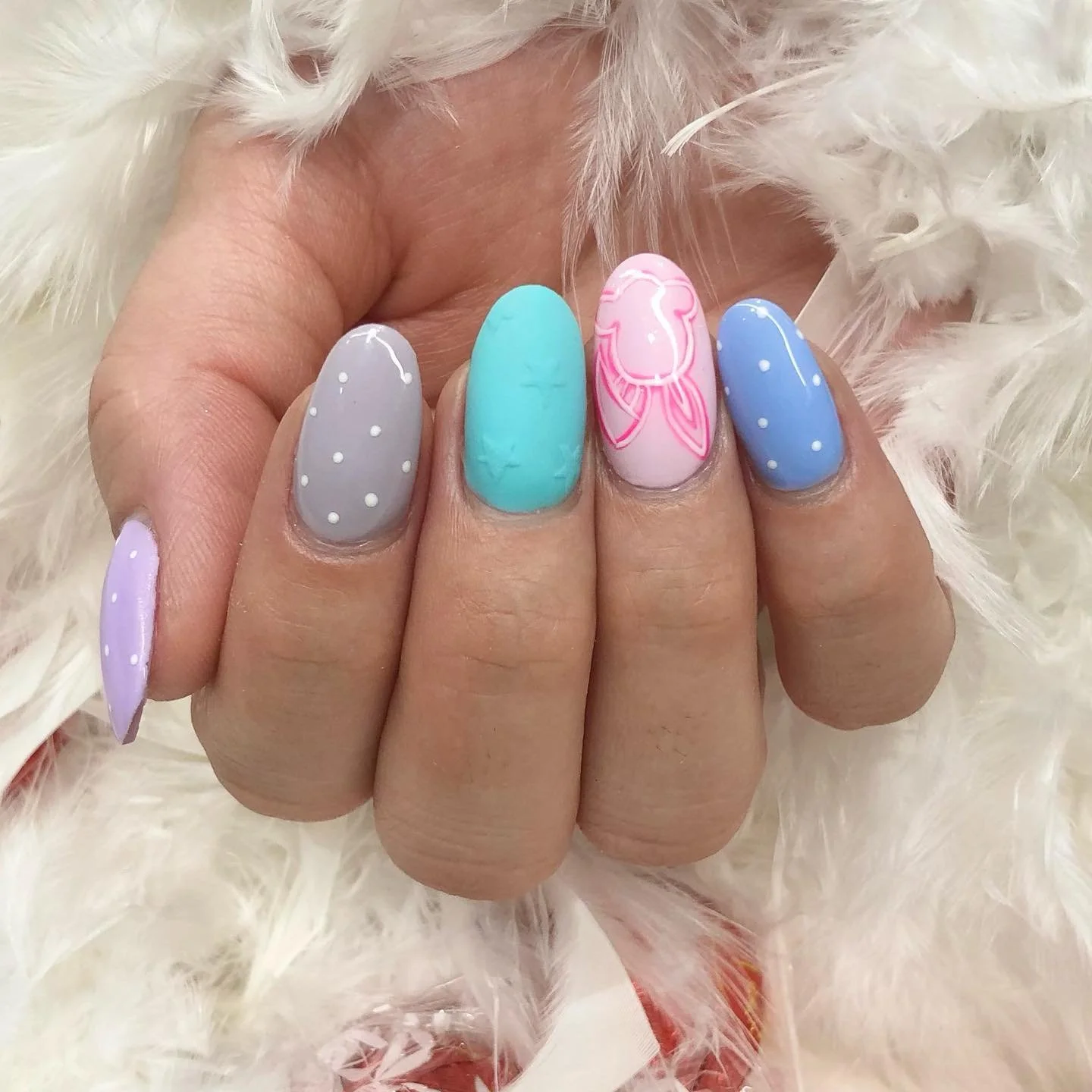 blushnails_caddenscorner_1616662724_2537073278926159219_31227939908.jpg