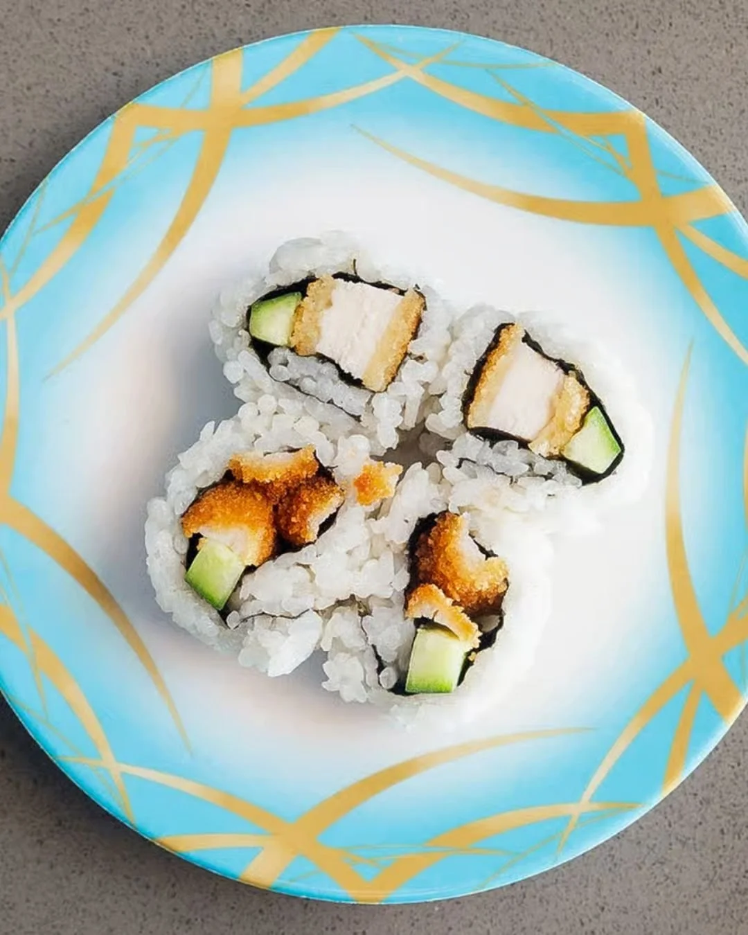 Sushi runs just got a little too easy 🍣✨

Sushi Culture is serving up all plates for $3.90*! So yes, you can grab your favourites and try a few extras without overthinking it 😌

Running from 4 April to 1 July&hellip; plenty of time, but also not re