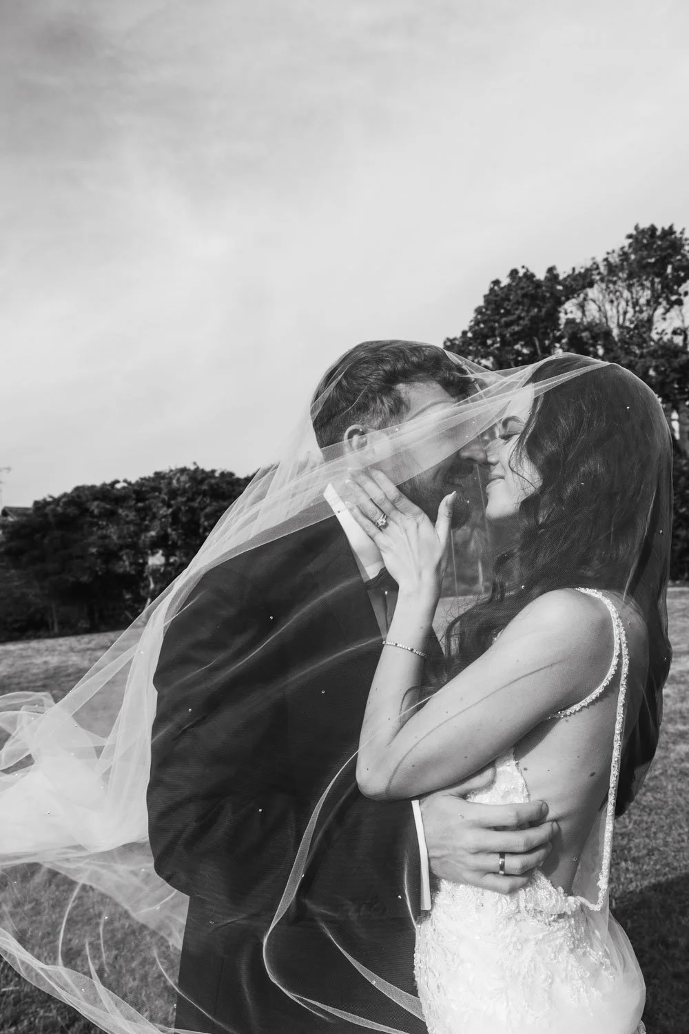 black-and-white-newlywed-couple.jpg