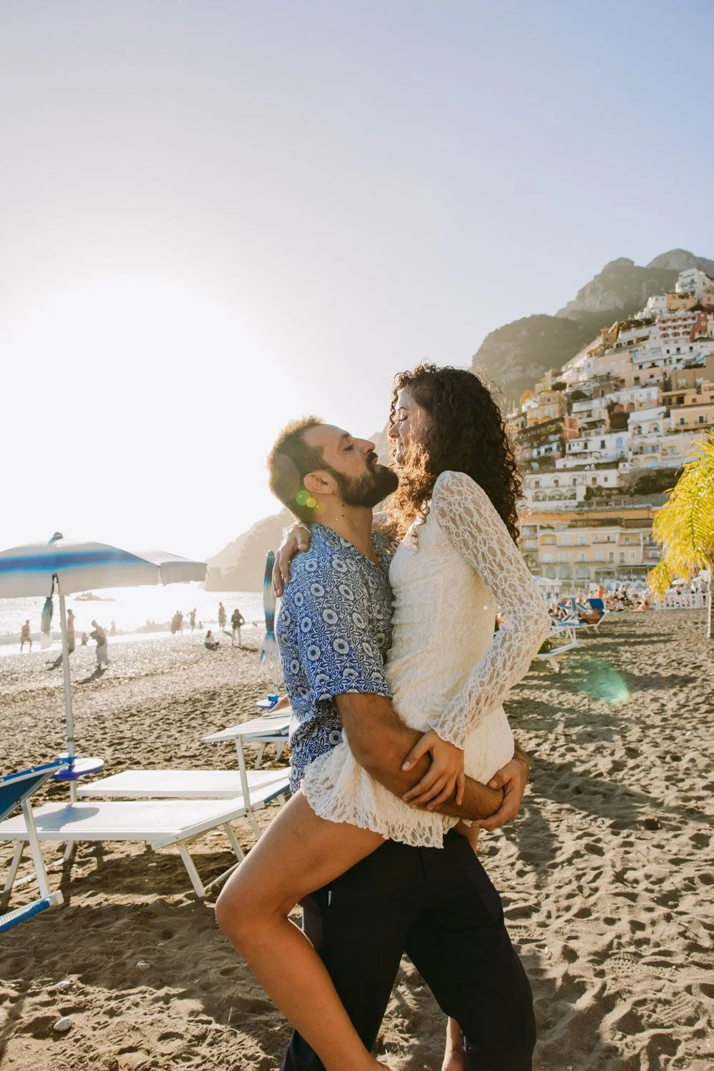 lovers-in-positano.jpg