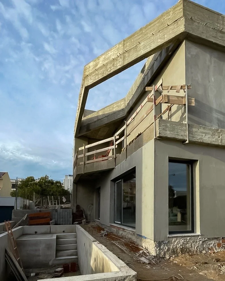 Mais um Projeto da LogikEvidence em constru&ccedil;&atilde;o. (ARQ_394) Brevemente no nosso portf&oacute;lio 🙌 #logikevidence #logikevidencearquitetura 
.
.
.
#constru&ccedil;&atilde;o #constru&ccedil;&atilde;oalmada #arquitetura #arquiteturaalmada 