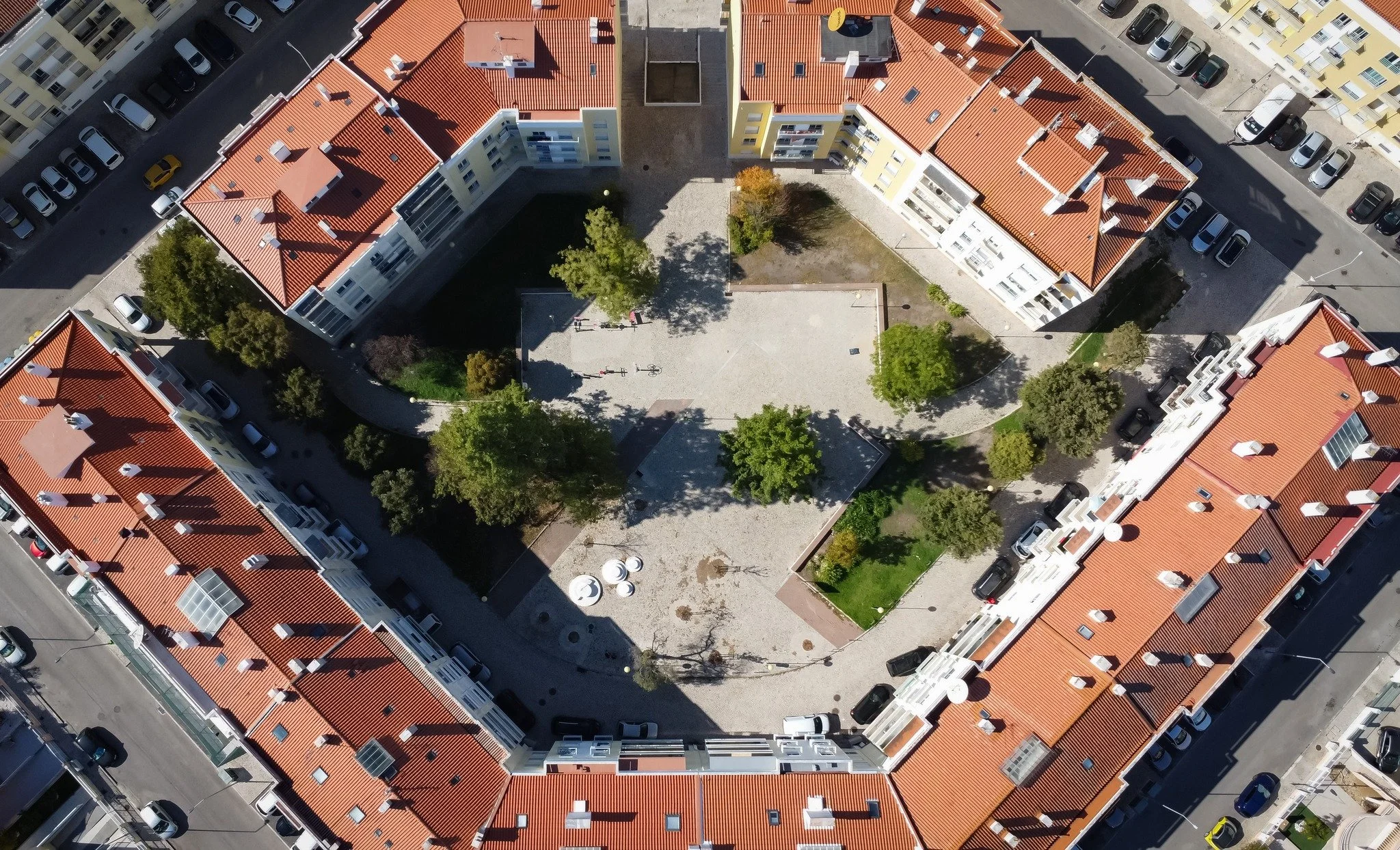 A Logikevidence tem Atelier na R. Nat&aacute;lia Correia 7B em Vale Flores no concelho de Almada. Venha fazer-nos uma visita! #logikevidence #logikevidencearquitetura