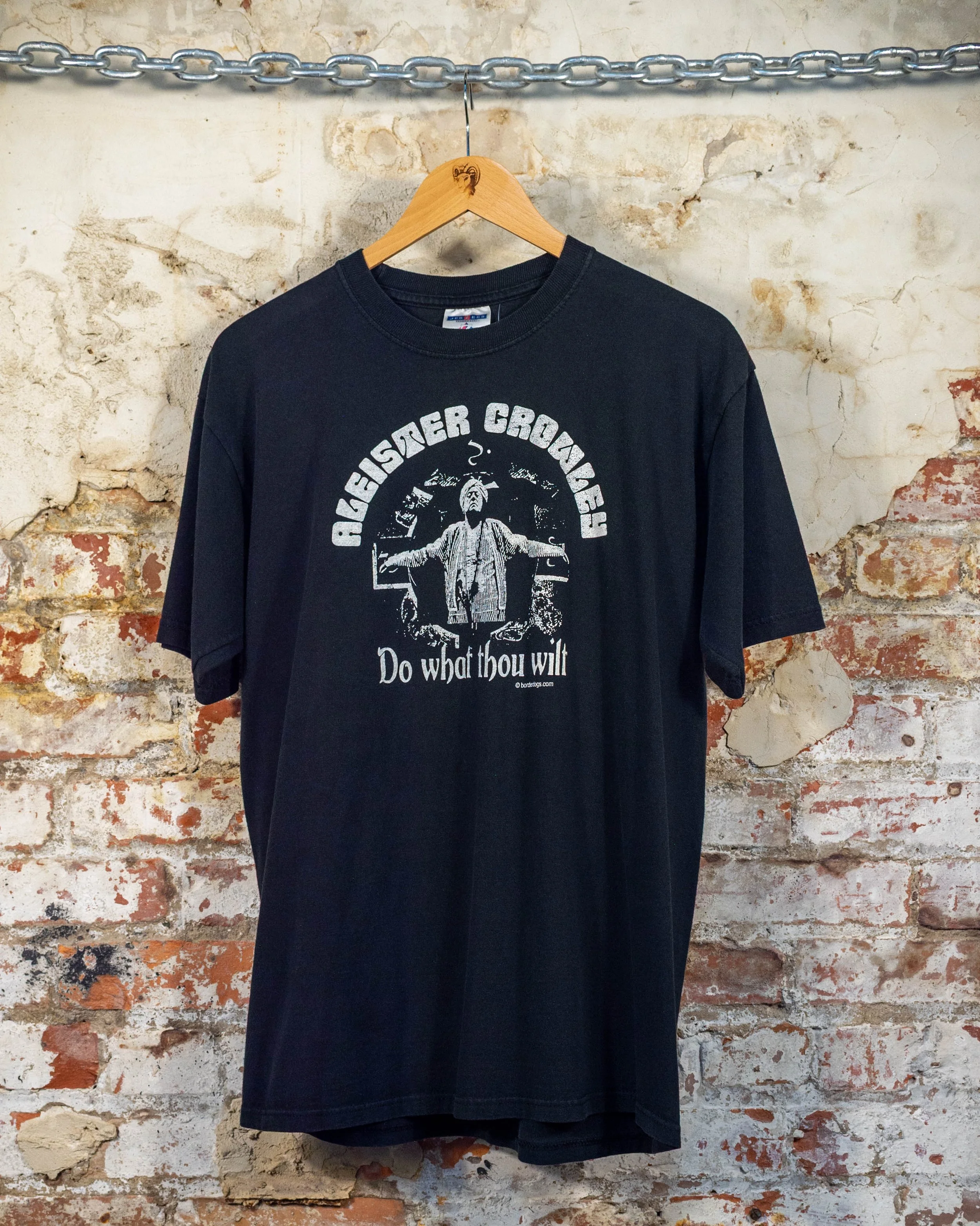 90S Alesiter Crowly Arc In Black T-Shirt