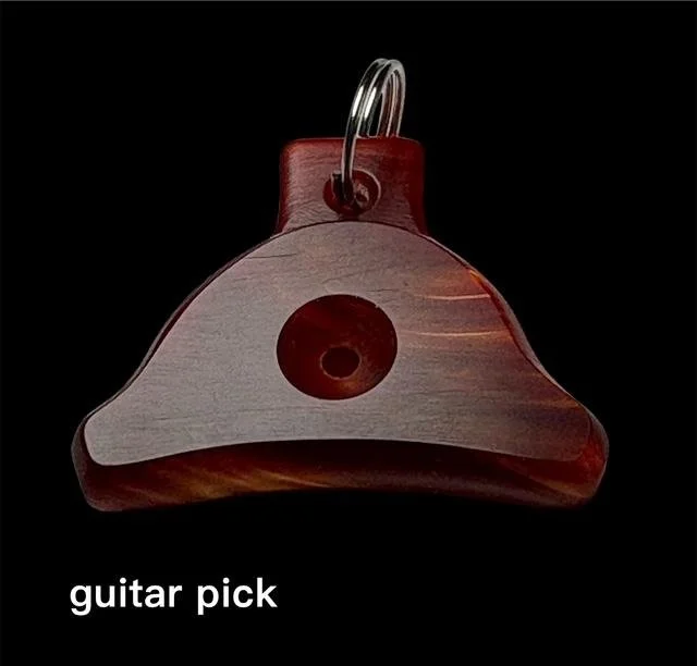 guitar pick.jpg