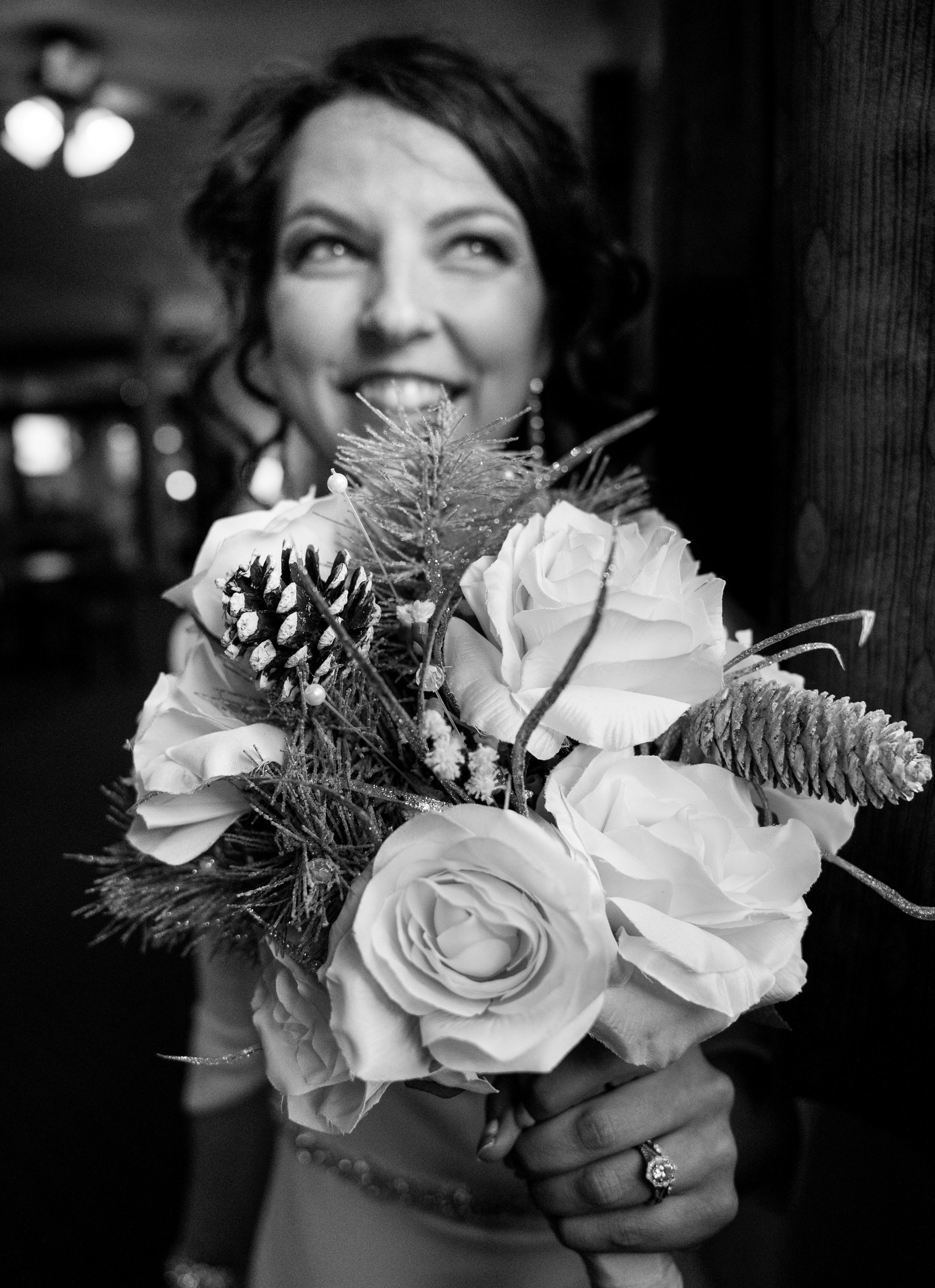 211211.SarahandDoms.wedding.kstansbury-16.jpeg