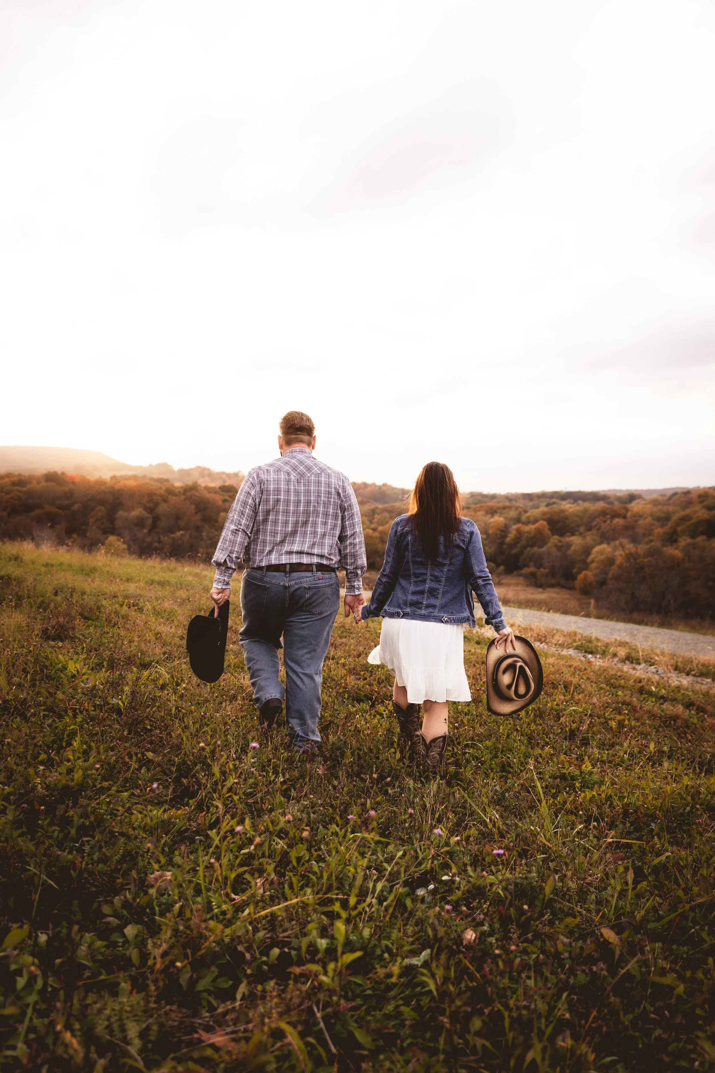 Fall Engagement at Moodna Viaduct-13.jpg