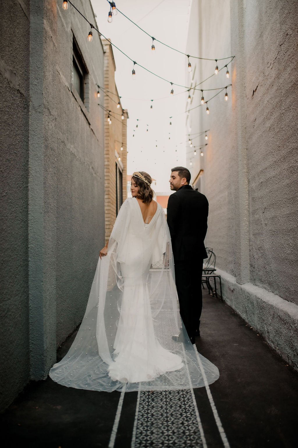 Stunning Wedding Photos Kansas City Mission Theatre Venue