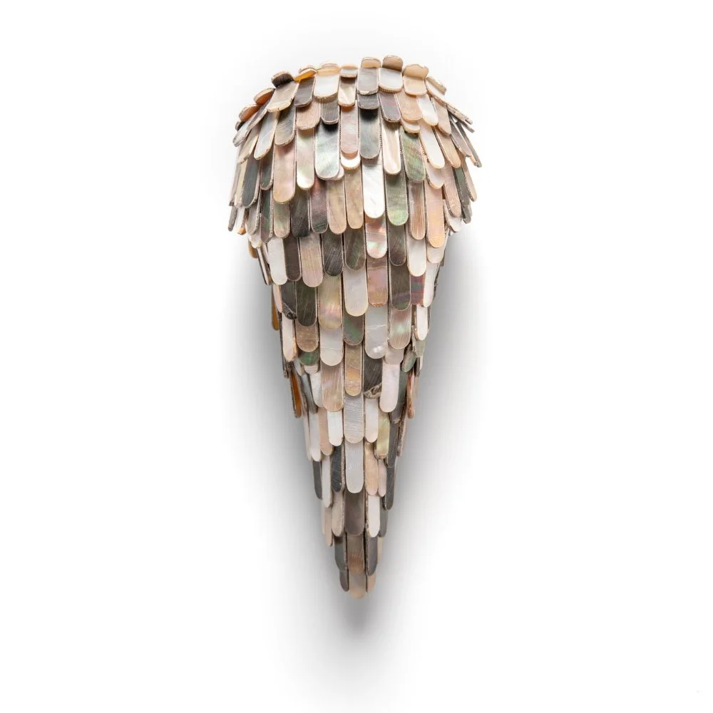 Evert-Nijland-jewellery-still-life-bird-brooch-mother-of-pearl.jpg