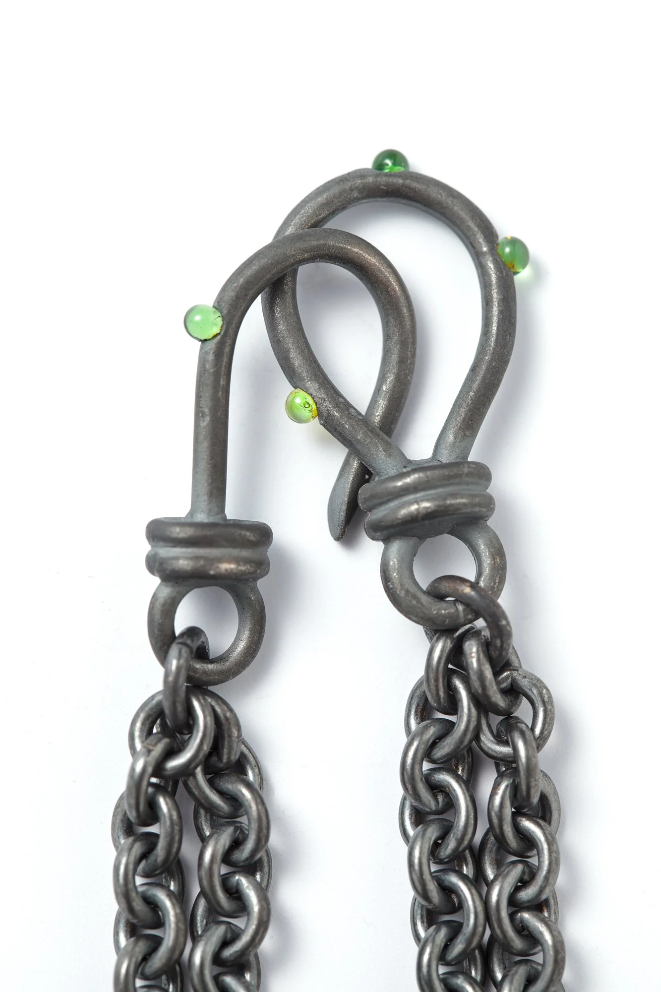 Pendant Green 2021 closure.jpg