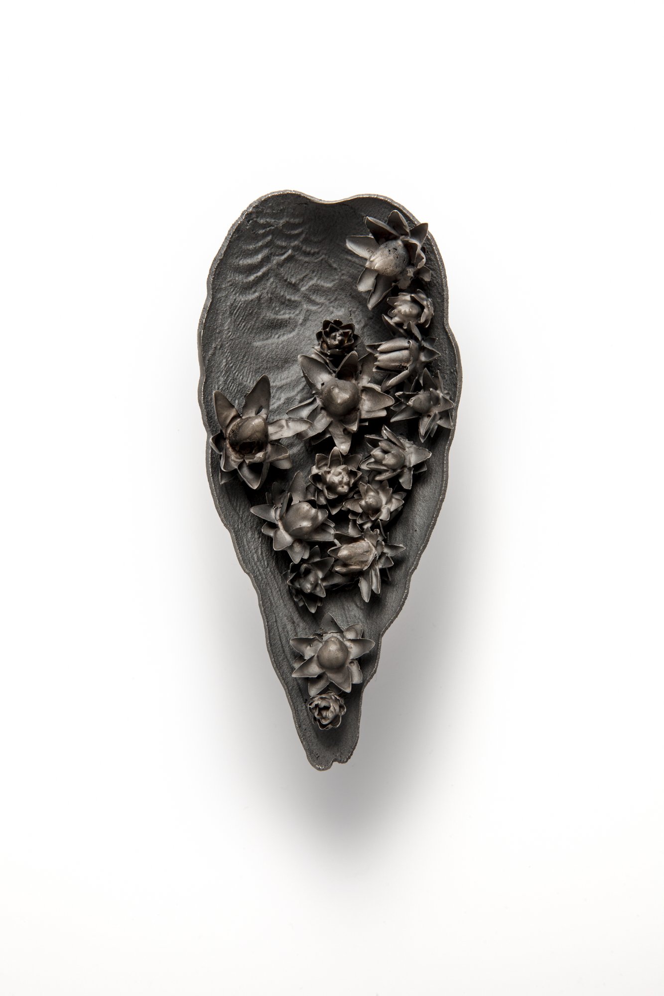 Brooch Black Flowers 2021 silver Height 15 cm.jpg