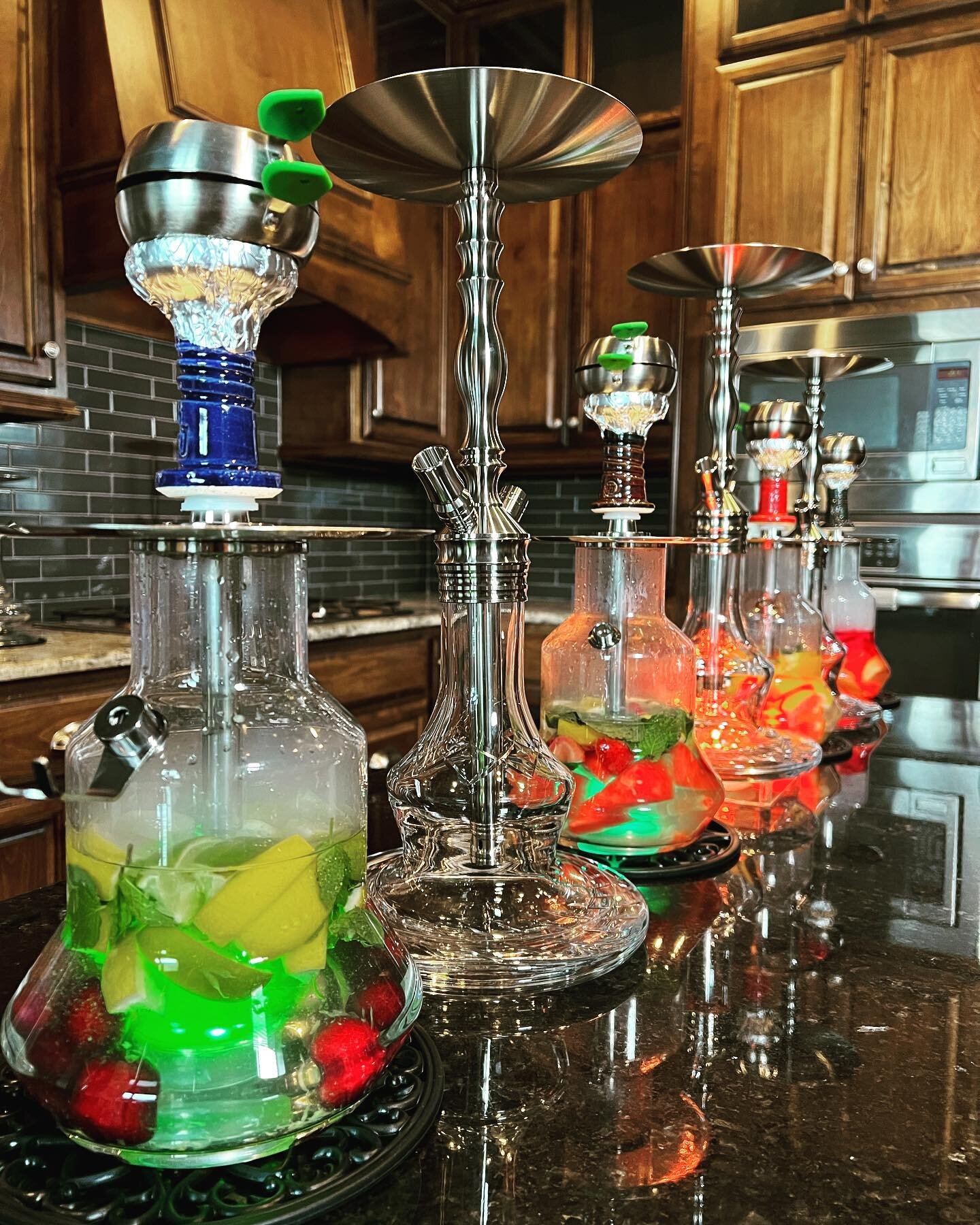 Stainless steel and glass! Oduman N4 and Zahrah Teras hookahs. 

#hookah #hookahlounge #mobilehookahbar #hookahcatering #heavenleaf #heavenleafteabacco #smallbusiness #oklahoma #oklahomacity #oduman #odumanhookah #zahrahhookah