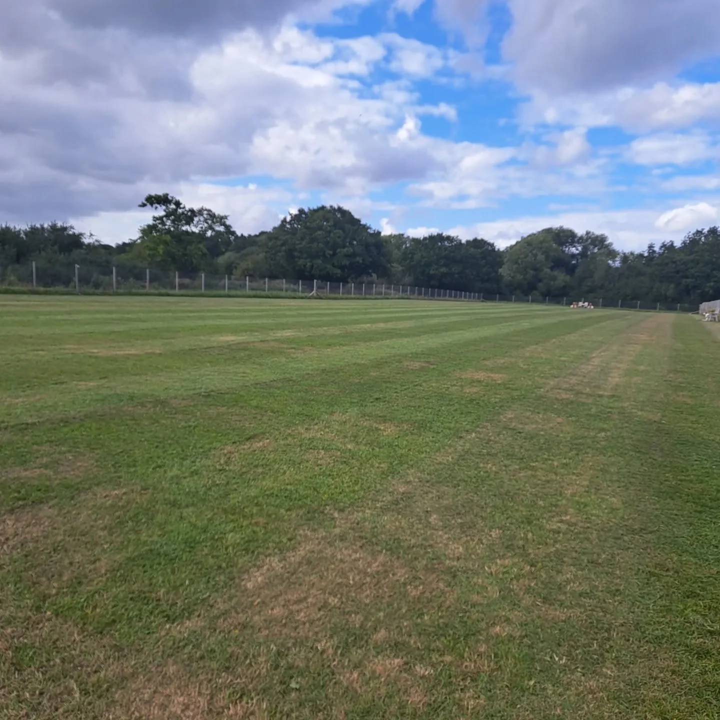Mown and waiting for you🐾🐾🐾🐾

#securedogfieldcheshire 
#dogsrunfree
#dogpark
#safesecuredogfield
#rescuedogscheshire 
#knutsford#wilmslow
#alderleyedge