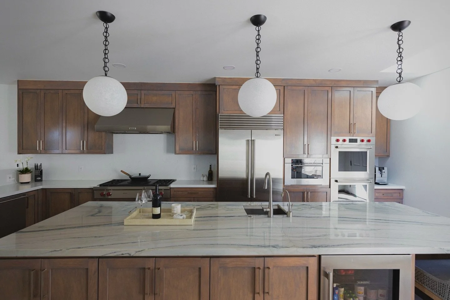 Five years later and it still feels current.
This home was designed in Rancho Palos Verdes right by the ocean about 4&ndash;5 years ago.
When materials, proportion, and architecture lead the design, you don&rsquo;t really have to worry about trends.
