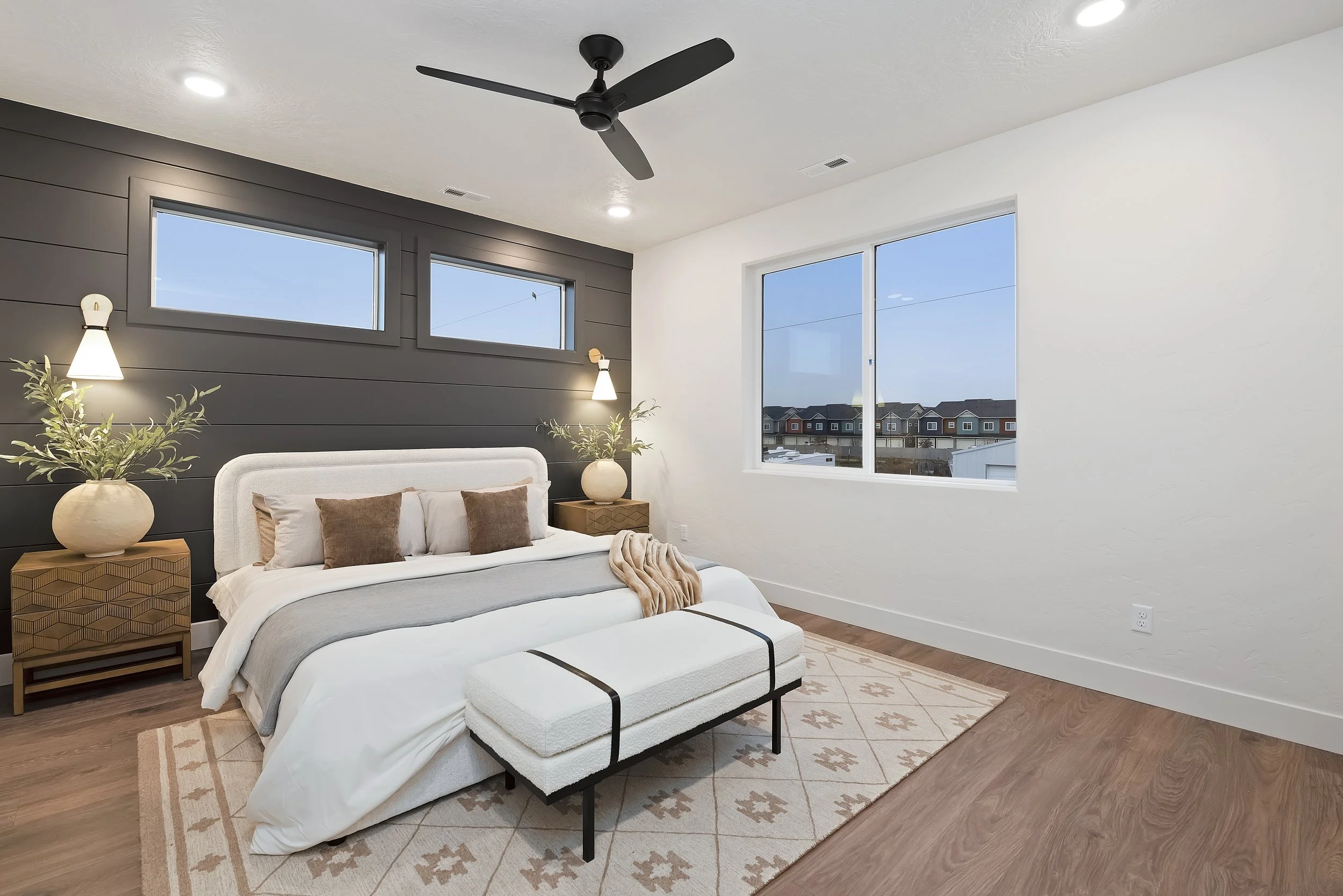 23-60 N Feather Reed Ave_019.jpg