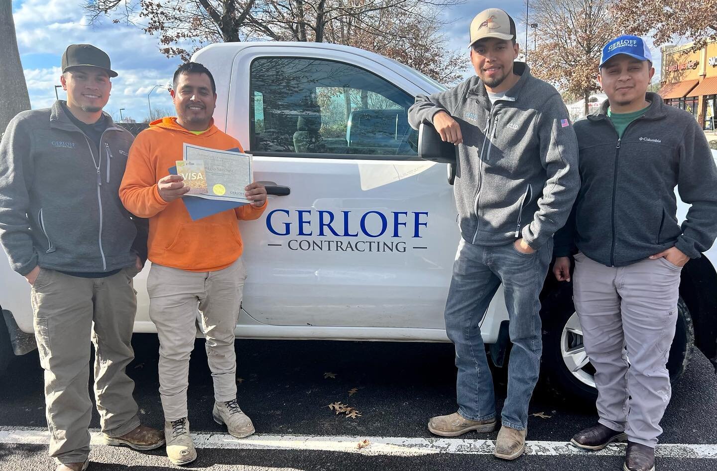 Congratulations to our latest Employee of the Month, Sergio; Foreman of the Month, Francisco; and Safety of the Month, Florencio! Your exemplary performance reflects the high standards we uphold here at Gerloff. Thank you for your continued commitmen
