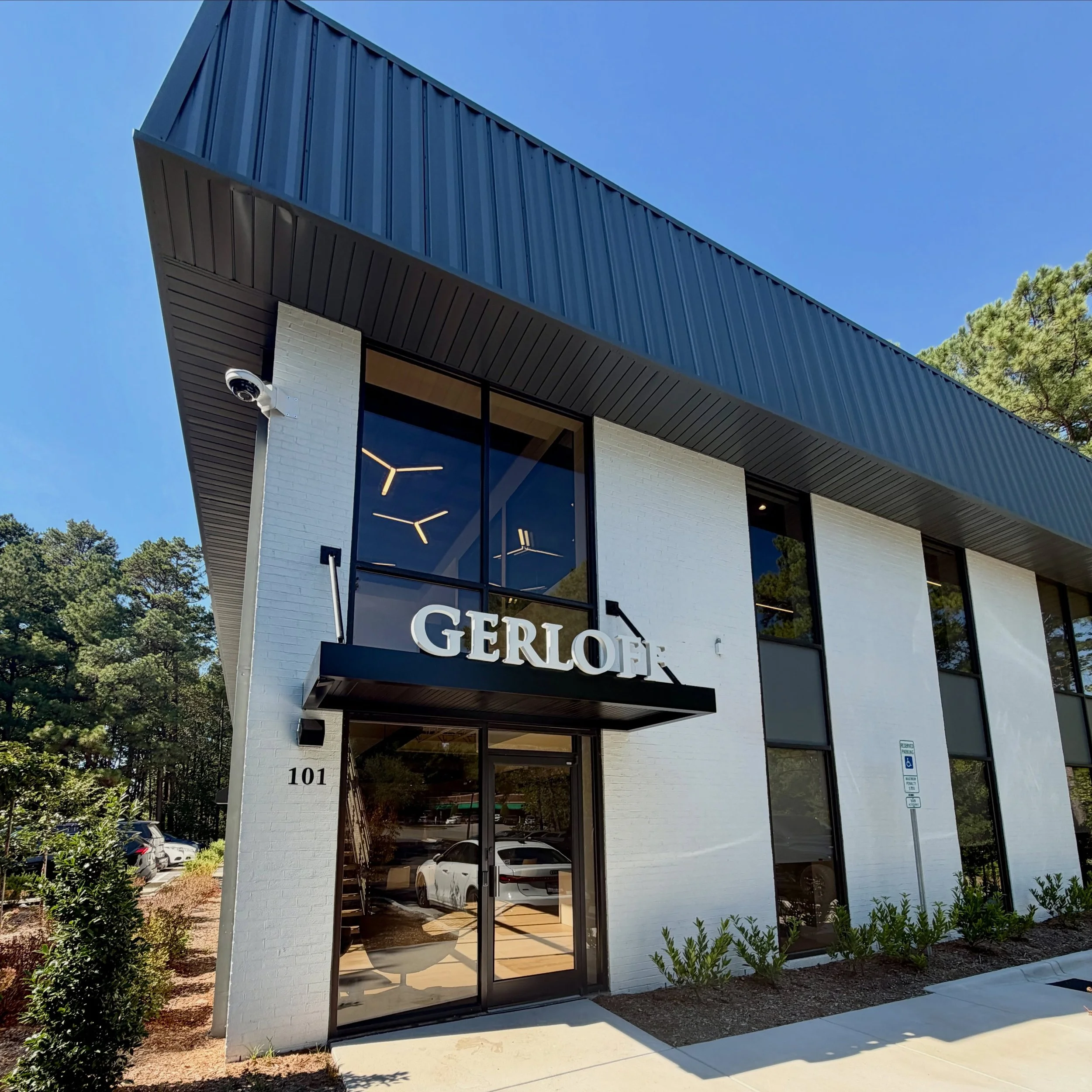 New digs. Two specialties. One family. 🏢

A fresh look at our new &amp; improved Raleigh office!

GERLOFF + CALIGARI: Commercial construction. Commercial painting. Two distinct teams connected by shared family roots.

A lot to be proud of + plenty t