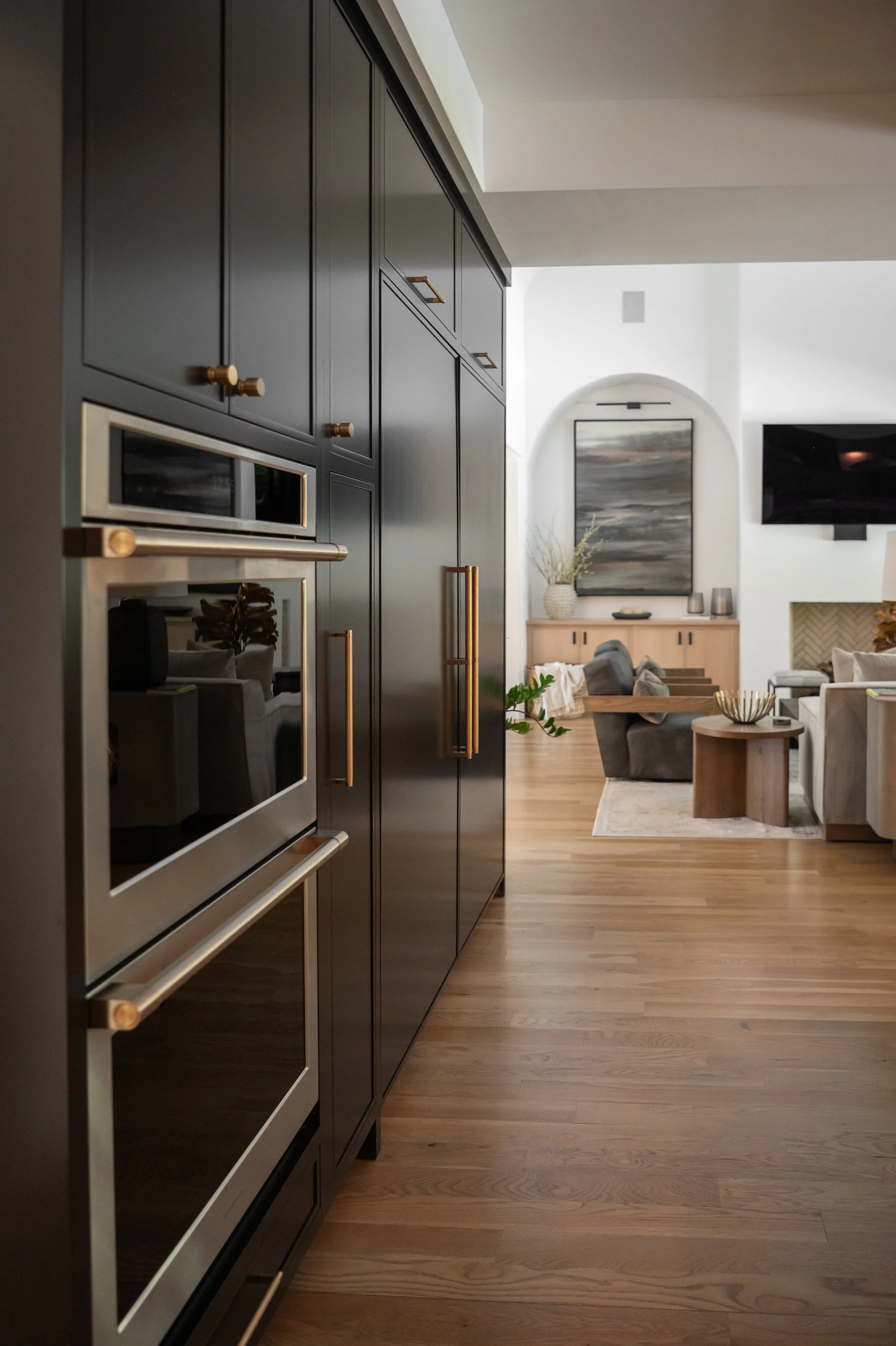 IBI2 625 Wisteria Vines 2025-036.jpg