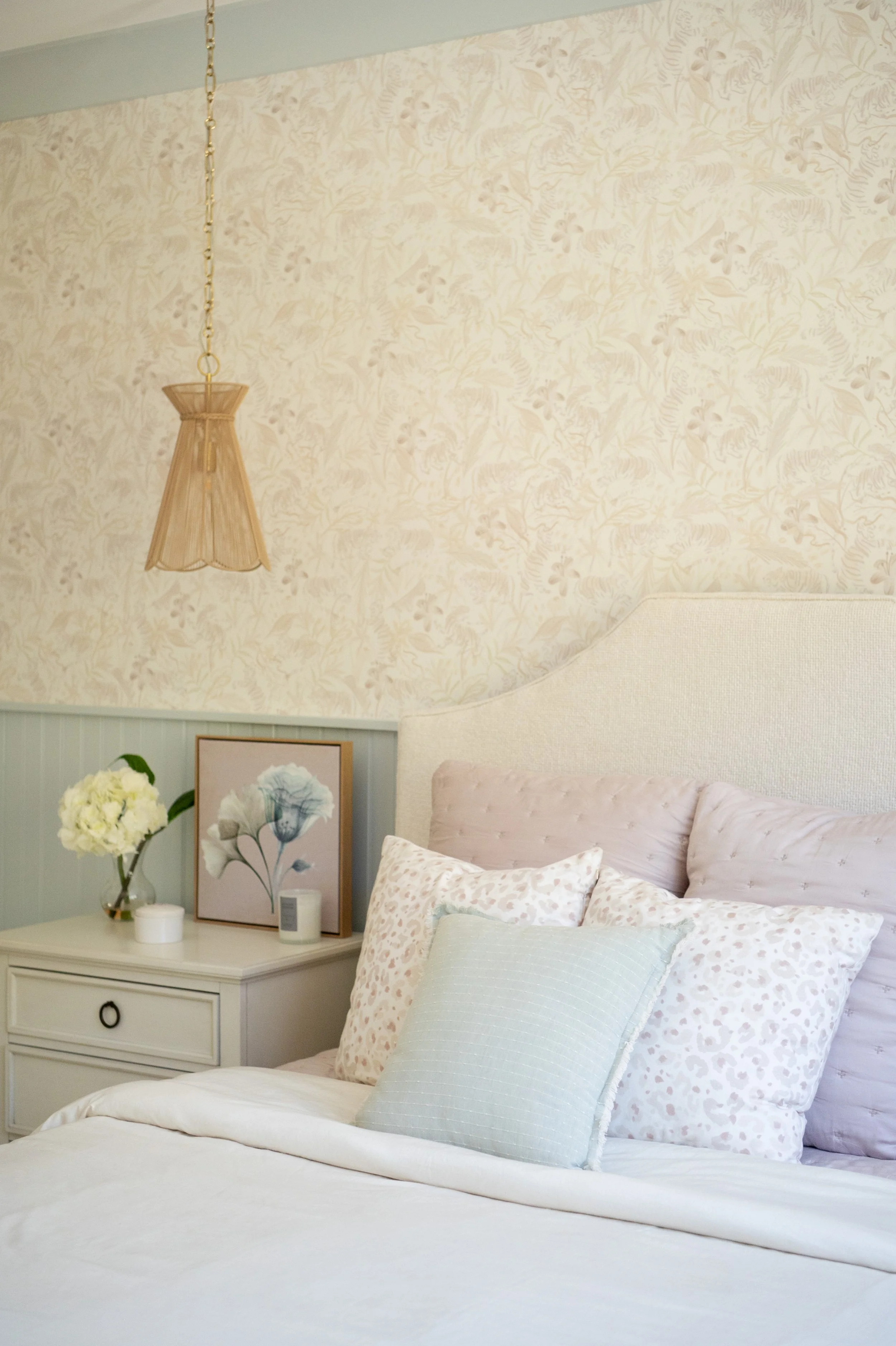 IBI2 625 Wisteria Vines 2025-073.jpg