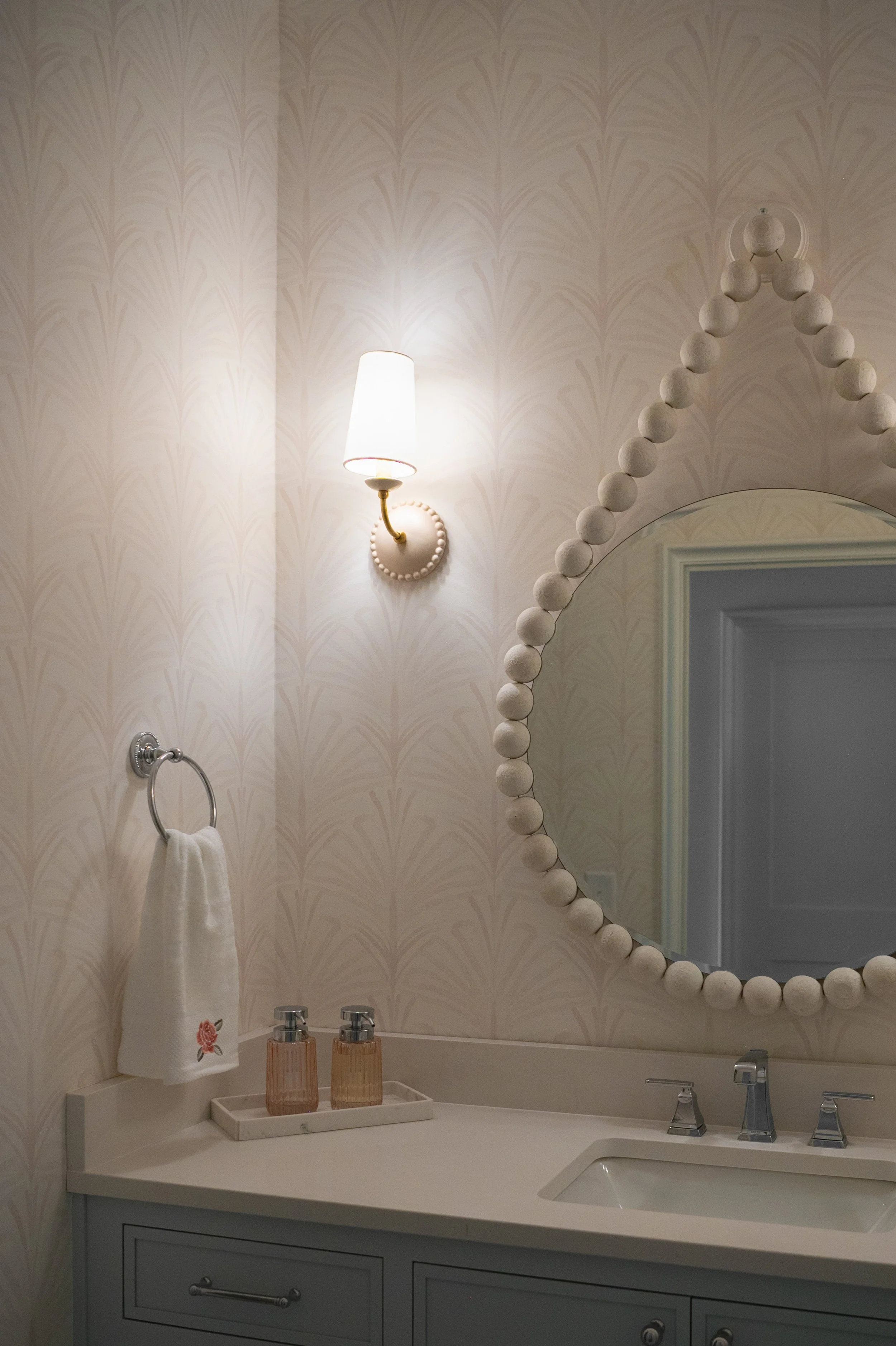 IBI2 625 Wisteria Vines 2025-077.jpg