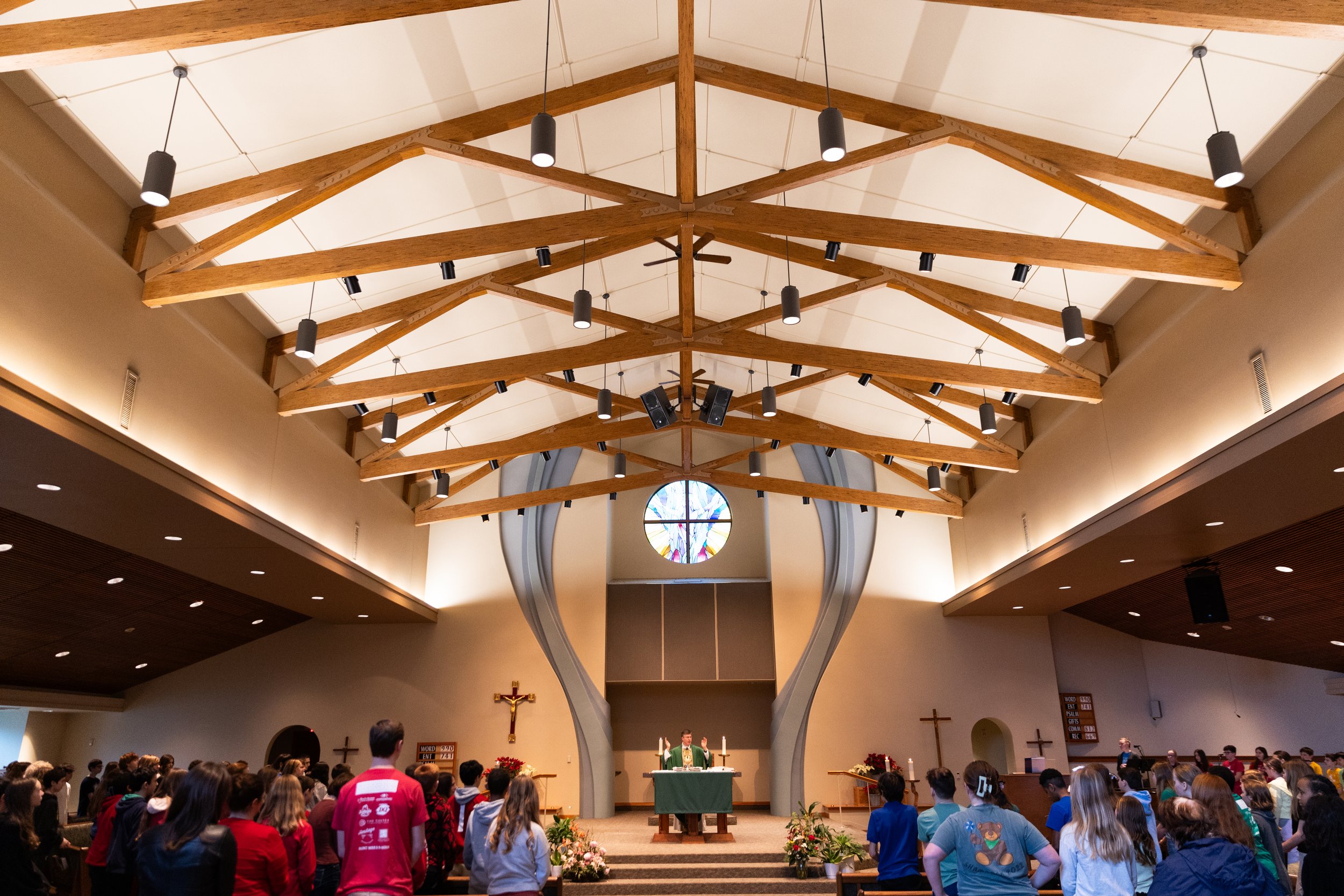 School Mass with Fr. Luke Thomsen with Middle School students from All Saints, at Our Lady of Fatima Church, Spokane. 