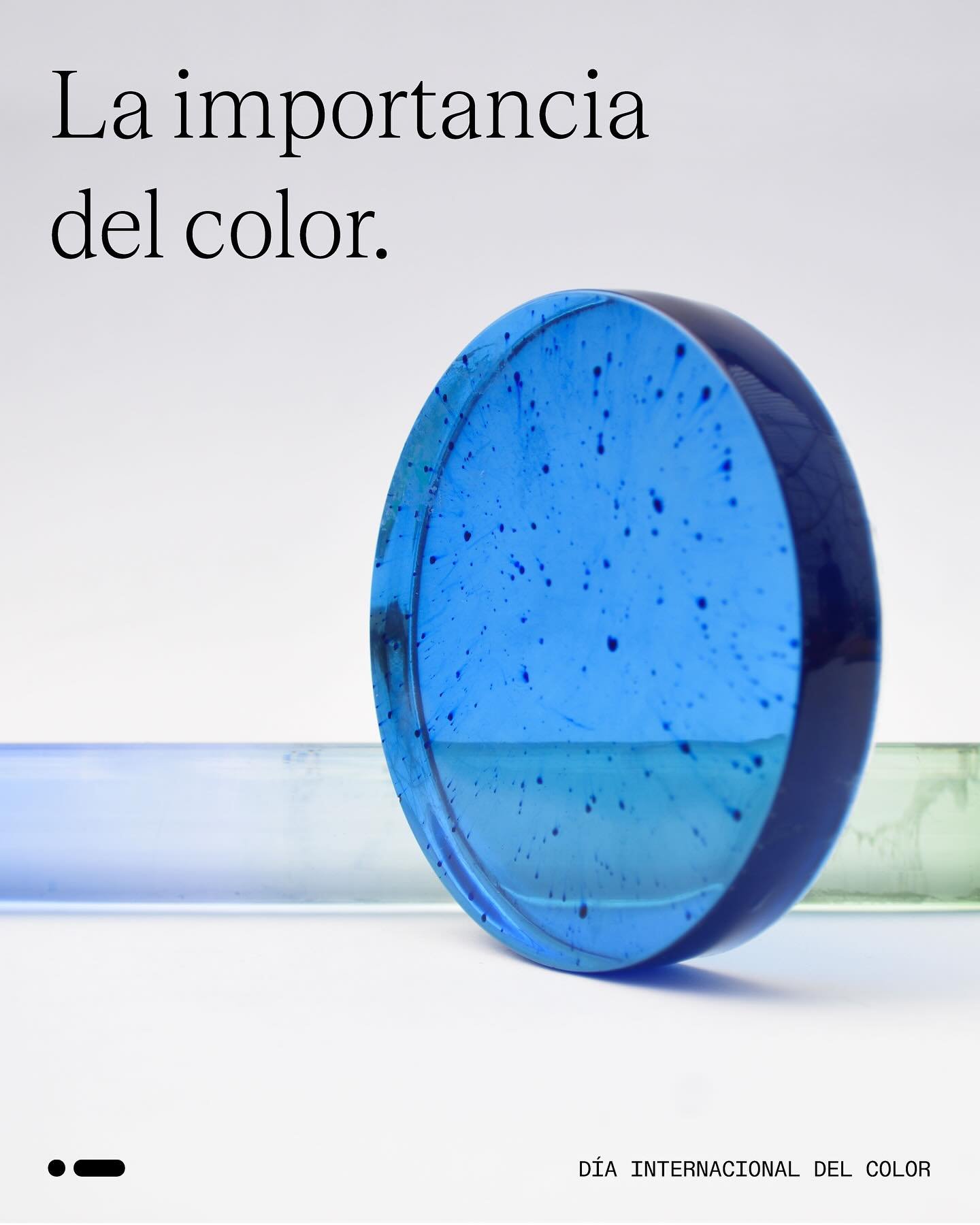 Hoy celebramos el D&iacute;a Internacional del Color! Pieza clave en Code Studio 🧩🖍️

Aterrizamos el color mediante materialidades en todas sus formas: espacios, productos, tendencias, dise&ntilde;o de CMF y en identidades de marca.

El color influ