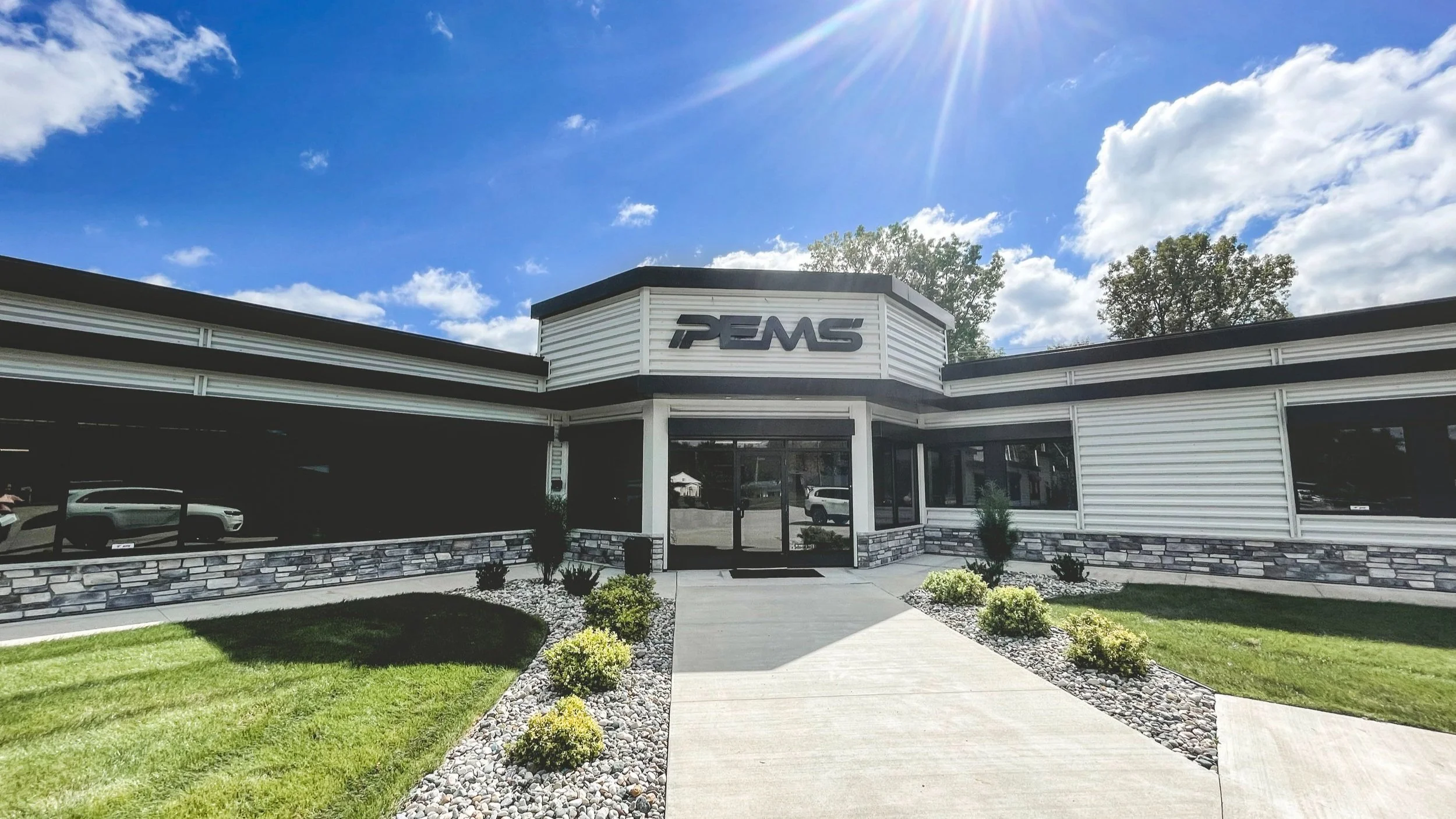 PEMS exterior 09:2021.jpg