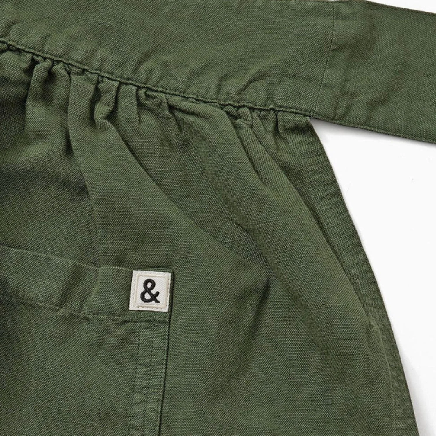hedley_half_apron_green_detail.jpg