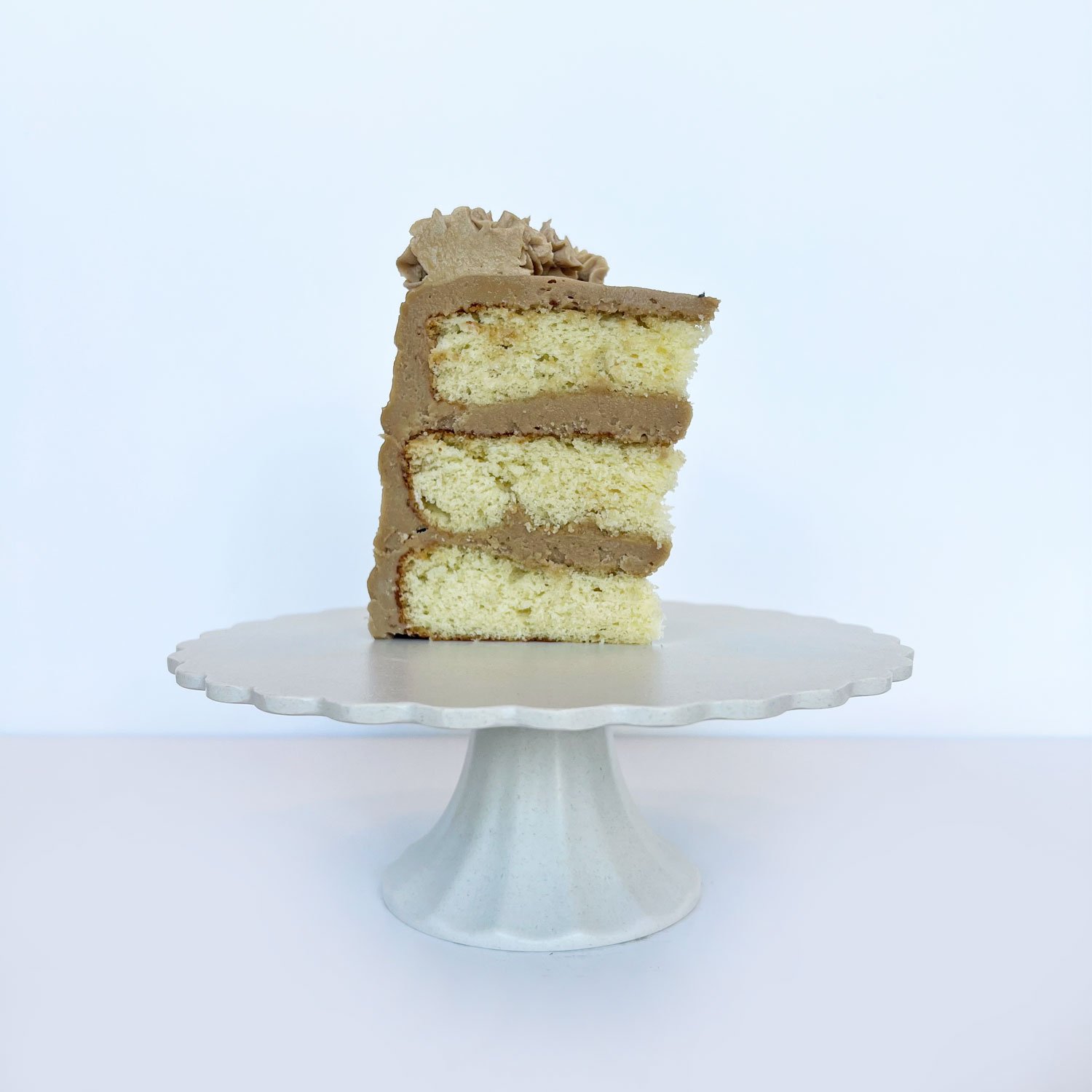caramel_cake_slice.jpg