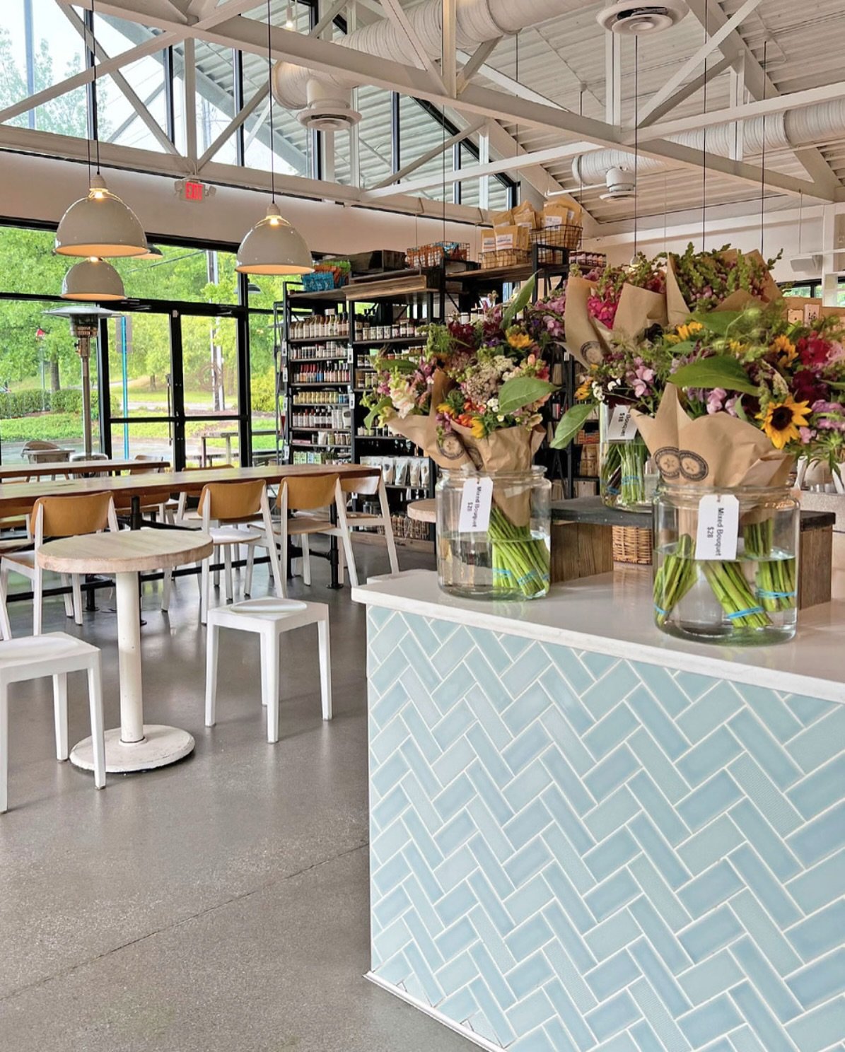 Ready for a busy Friday at Star - We have a full bakery case of treats, lunch menus at the ready and fresh flowers from @woodlandgardensathens 🌻