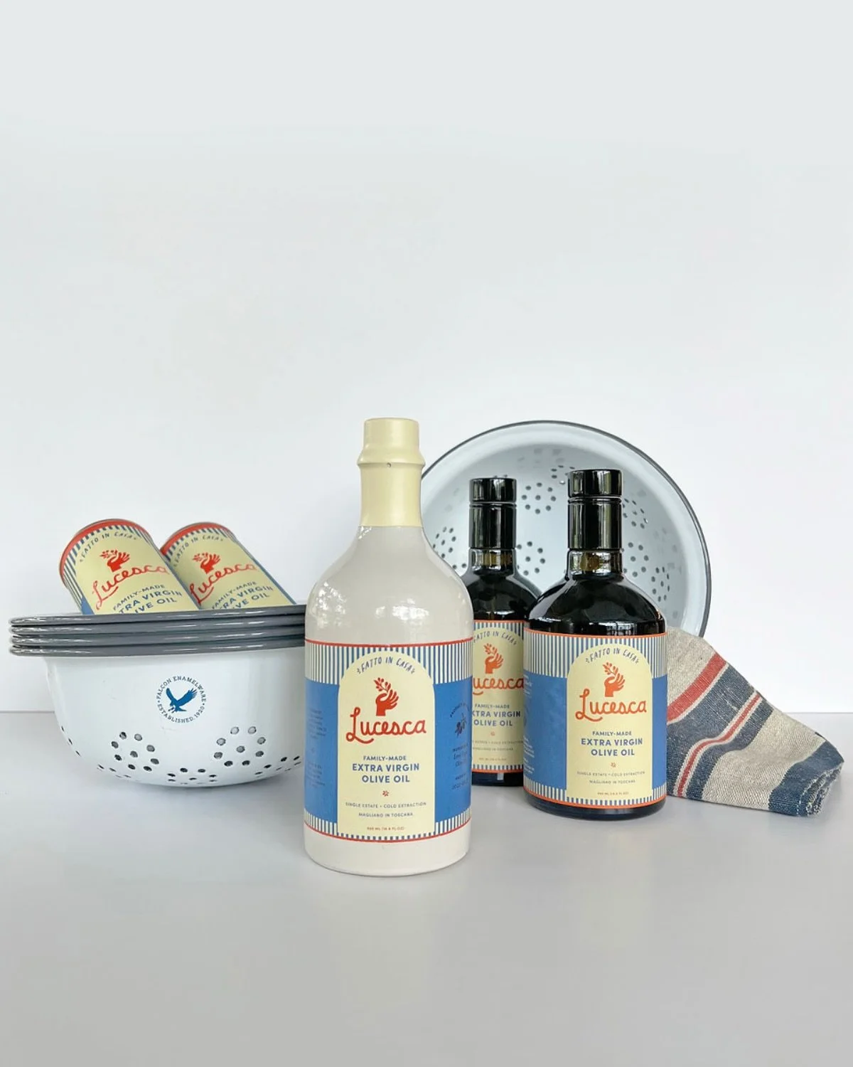 The pantry at Star Provisions is stocked with a new olive oil @lucesca_toscana - Available in tin, glass or ceramic containers to best suite your home - prepared meals 🍽️