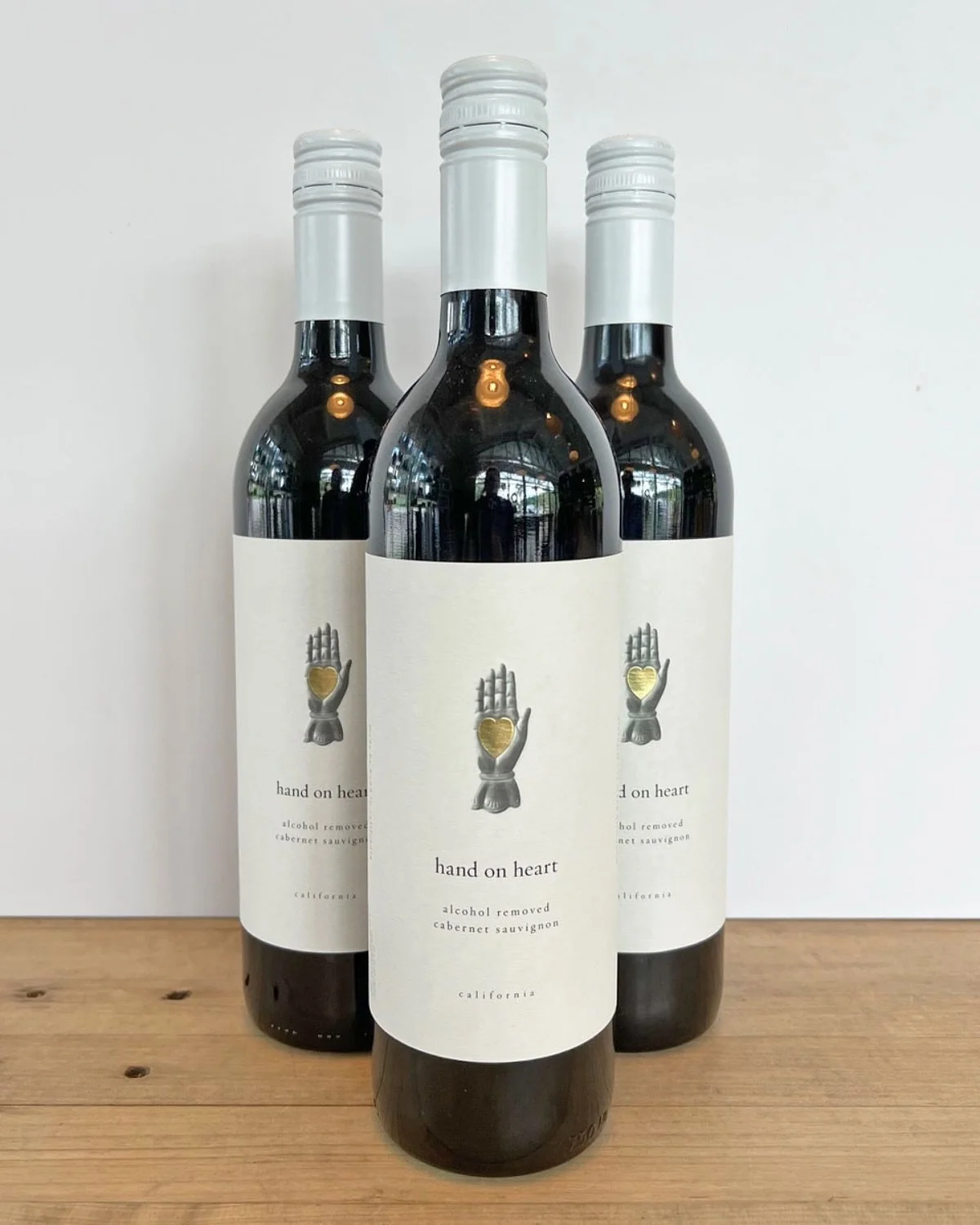 A rich, vibrant non - alcoholic Cabernet Sauvignon with bright fruit flavors and a smoky balanced finish.  Perfect for savory dishes or charcuterie boards!

#zeroproof #handonheartwine #starprovisions