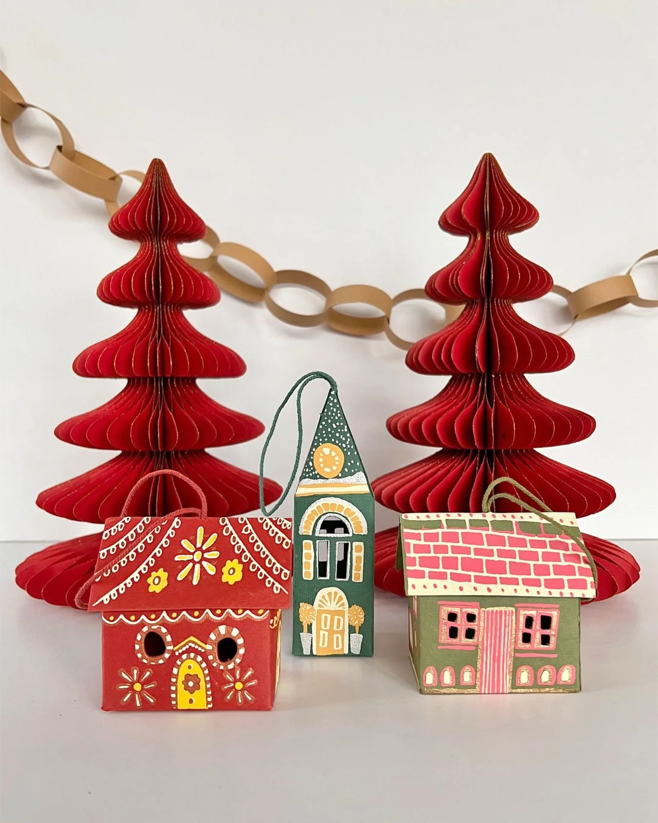 Turning our attention to the winter holidays ahead - you can find ornaments, decor and trimmings from Star Provisions! ✨