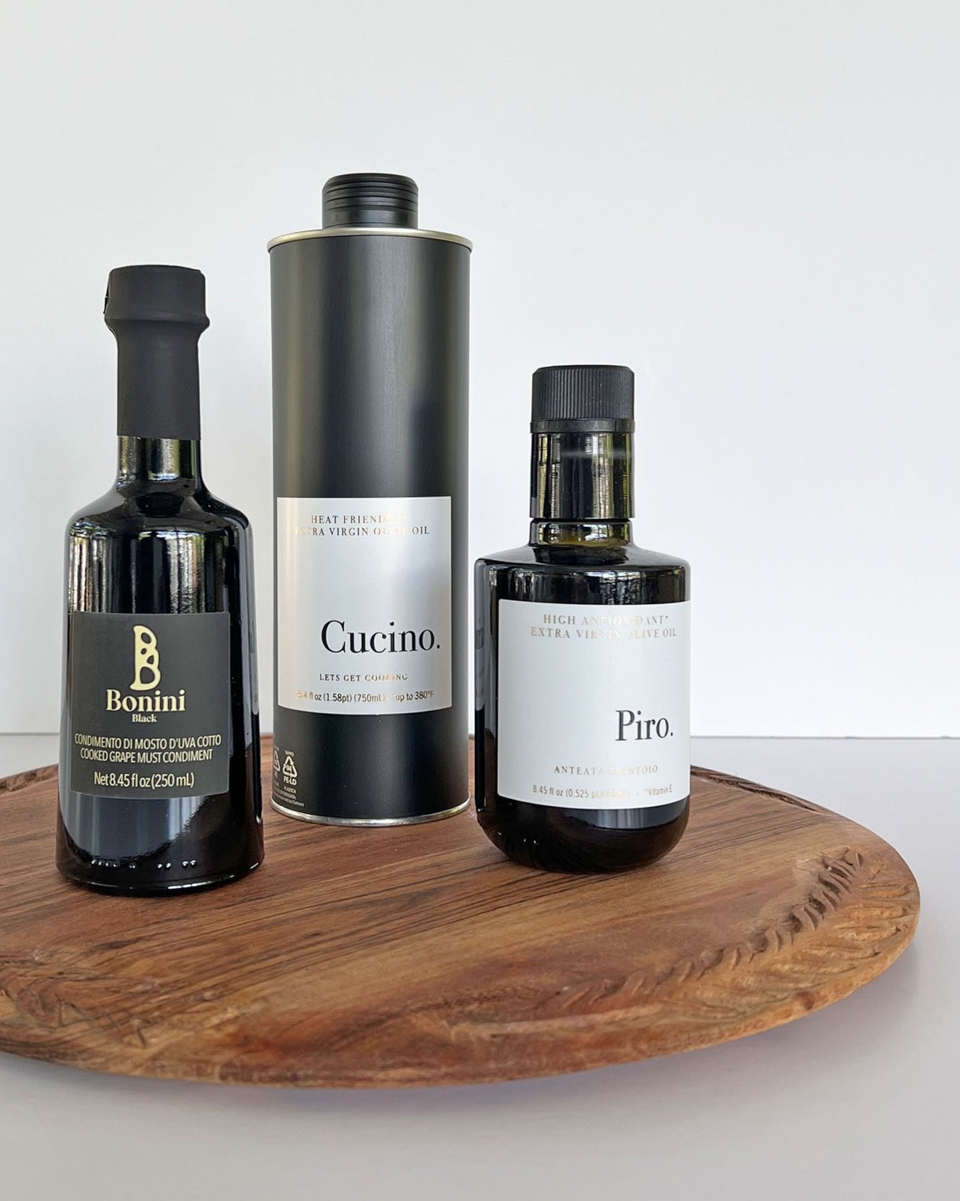 Extra Virgin Olive Oils from @oliopiro:
Cucino withstands high heat, perfect for marinades, saut&eacute;s, roasting and sauces &mdash; Piro is great for a drizzle on roasted vegetables, grilled meats or antipasti.