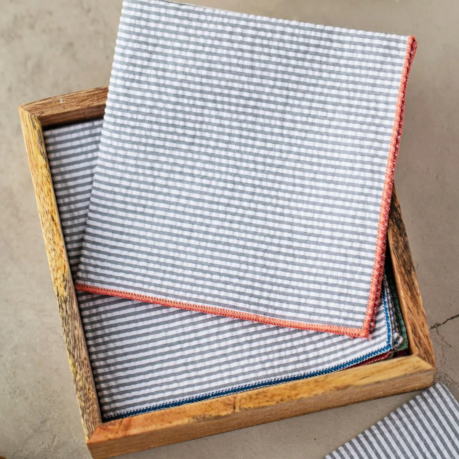 dot_army_seersucker_napkins.jpg