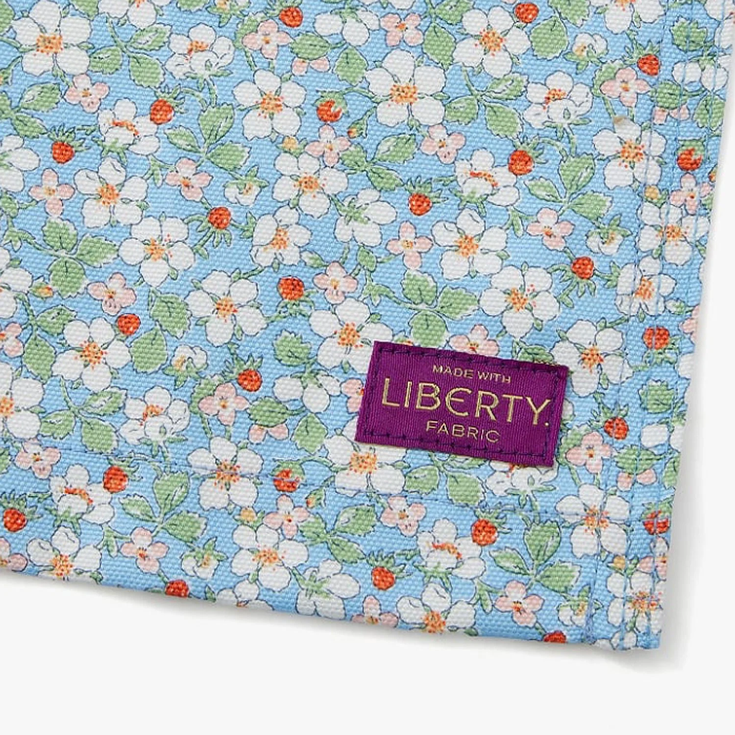 hb_smock_liberty_blue_detail.jpg