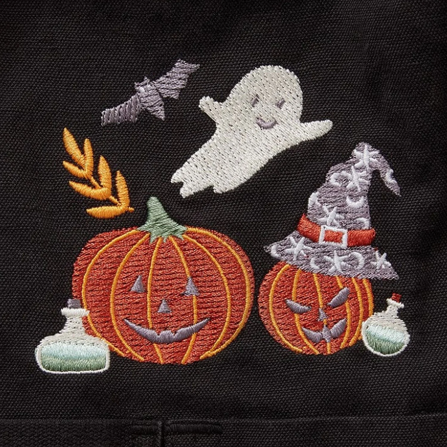 halloween_apron_detail1.jpg