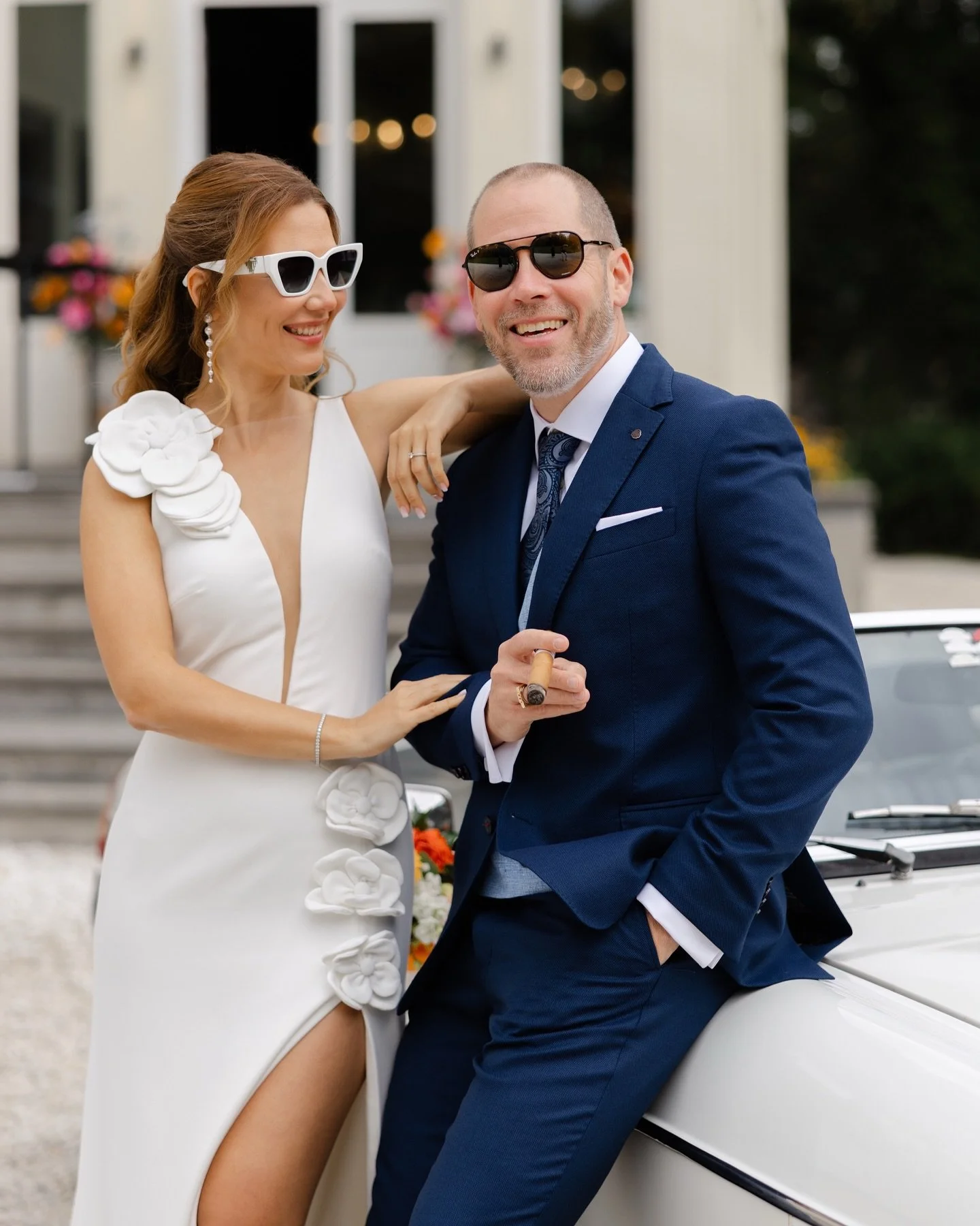 ✨ First little sneak peek ✨
Get ready vibes, a glimpse of the first look on the grand stairs of @delbrock.rc and some moments from the photoshoot &mdash; the amazing wedding of Tijs &amp; Irina.
What a perfect day filled with love, laughter, and so m