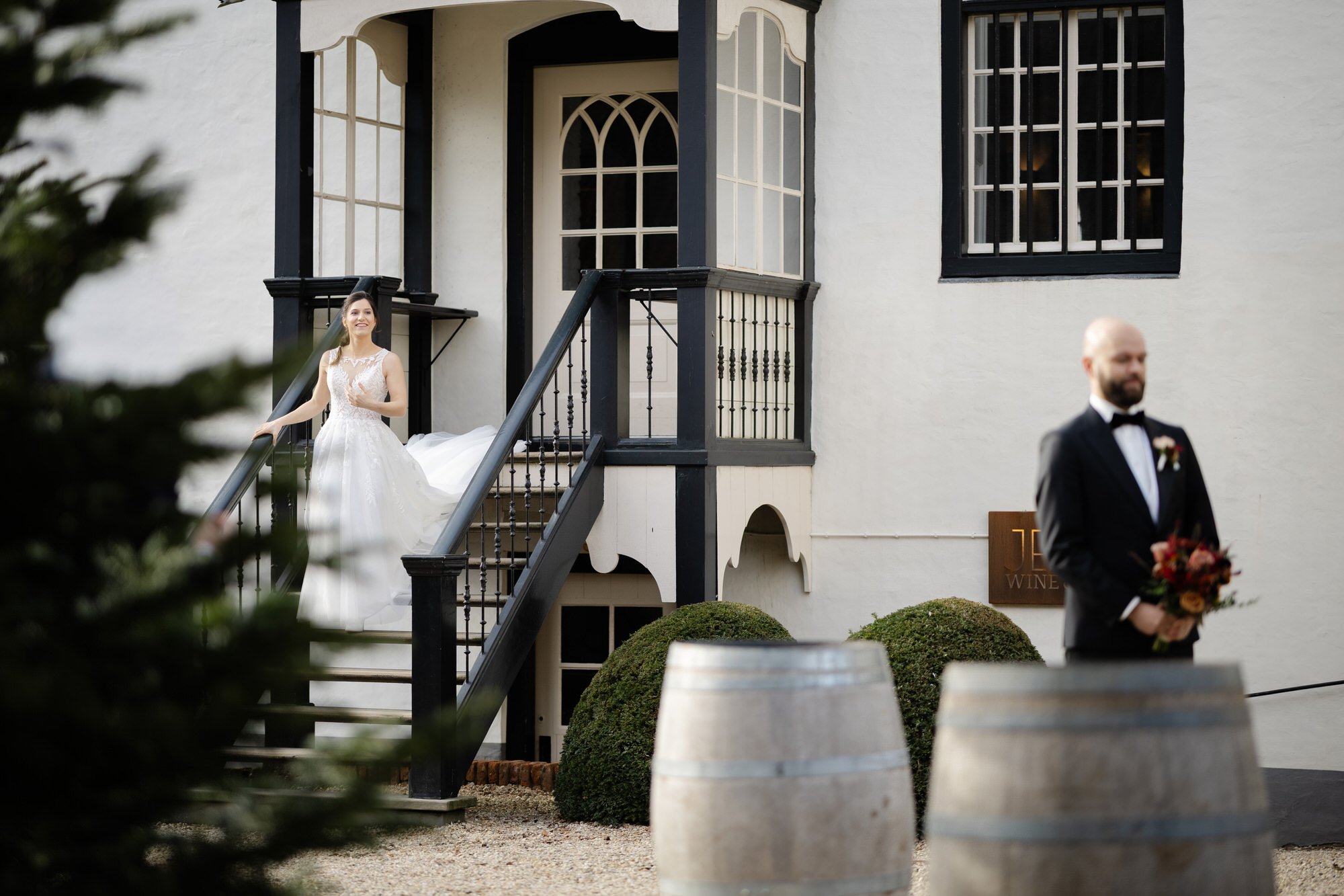 First look tijdens bruiloft op Slot Doddendael in Ewijk, trouwfotograaf Pascal Maurice