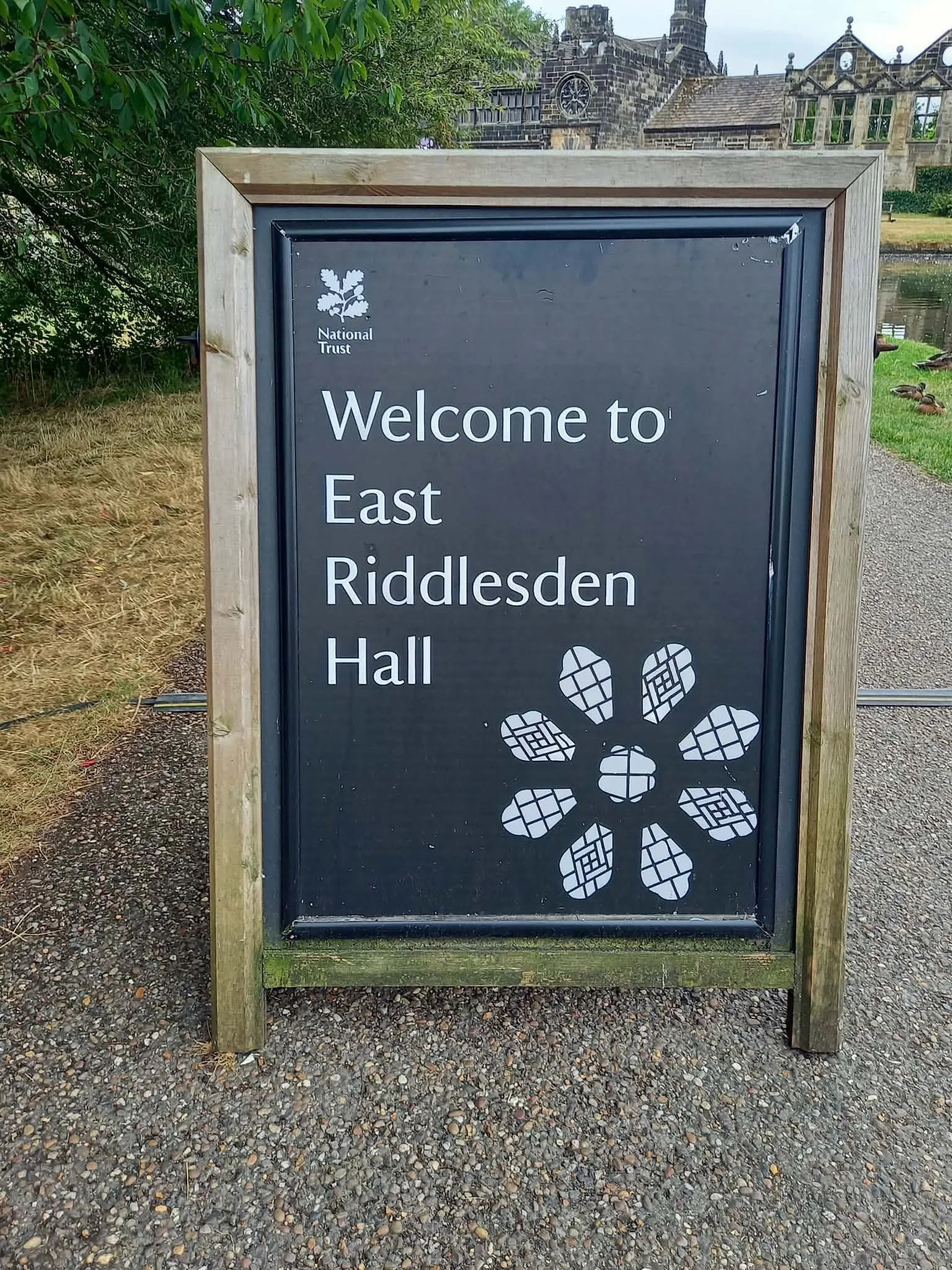 airedale-barn-east-riddlesden-hall-signage.jpg