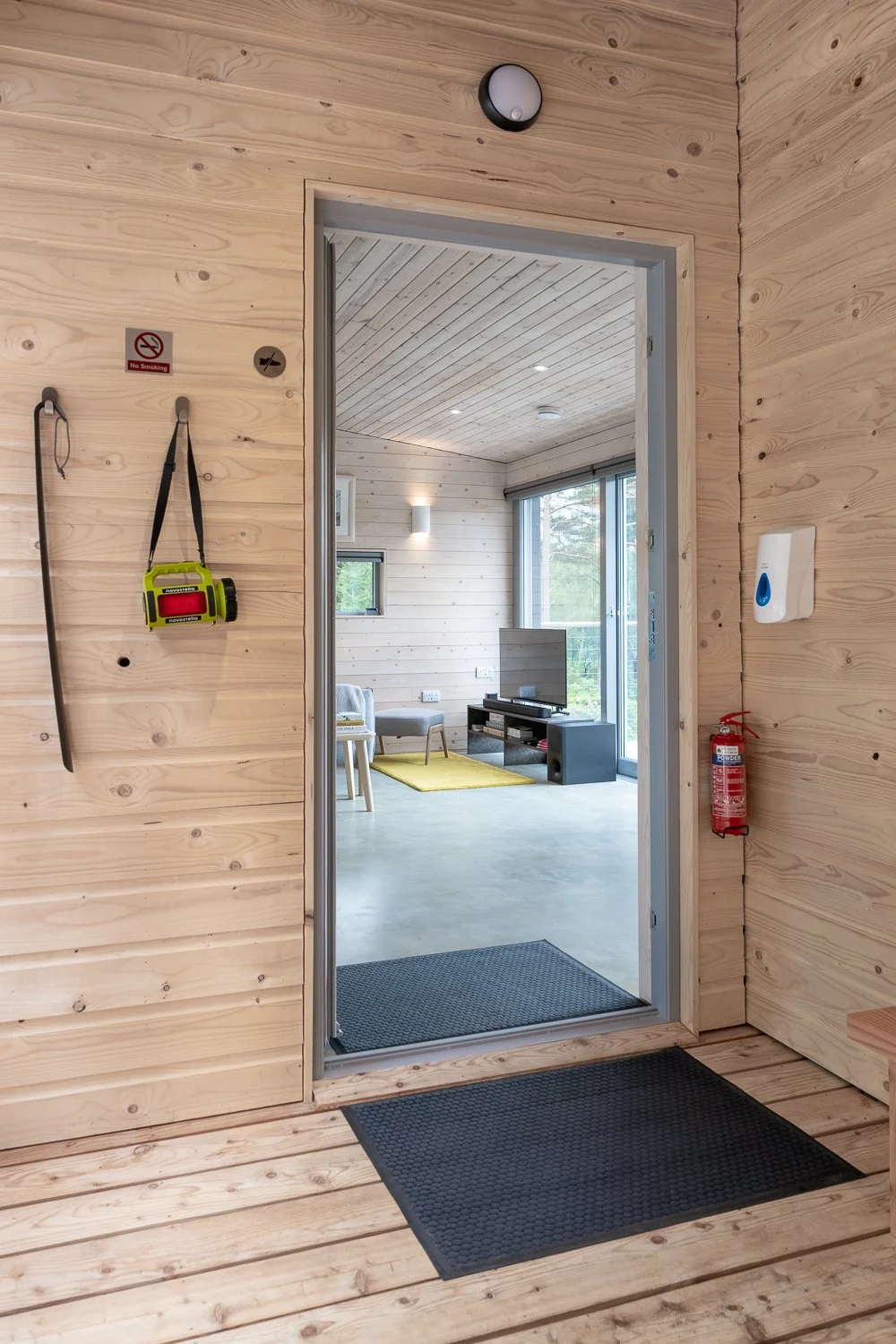 Ecotone Cabin hallway.jpg