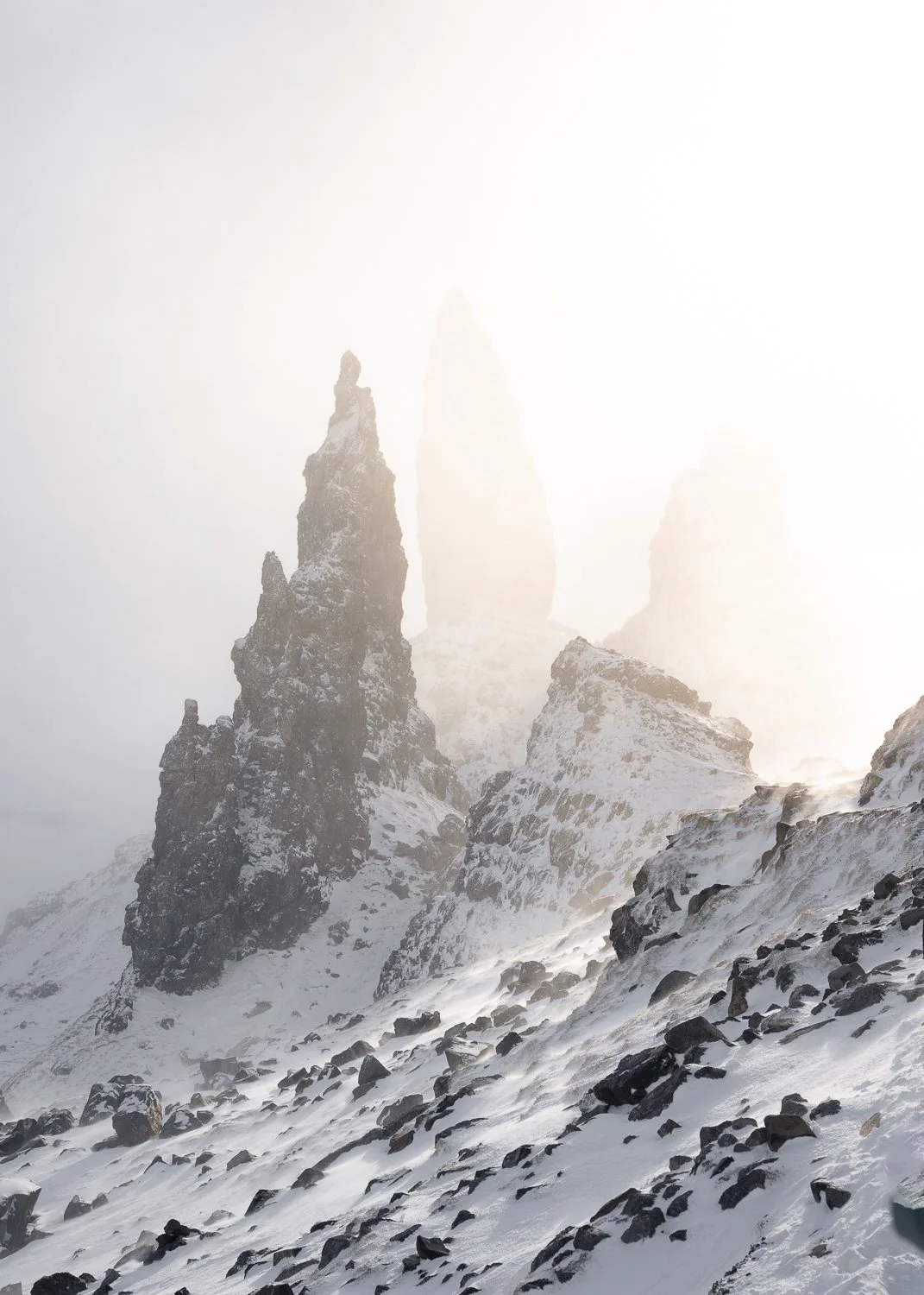 Old Man of Storr in winter.jpg