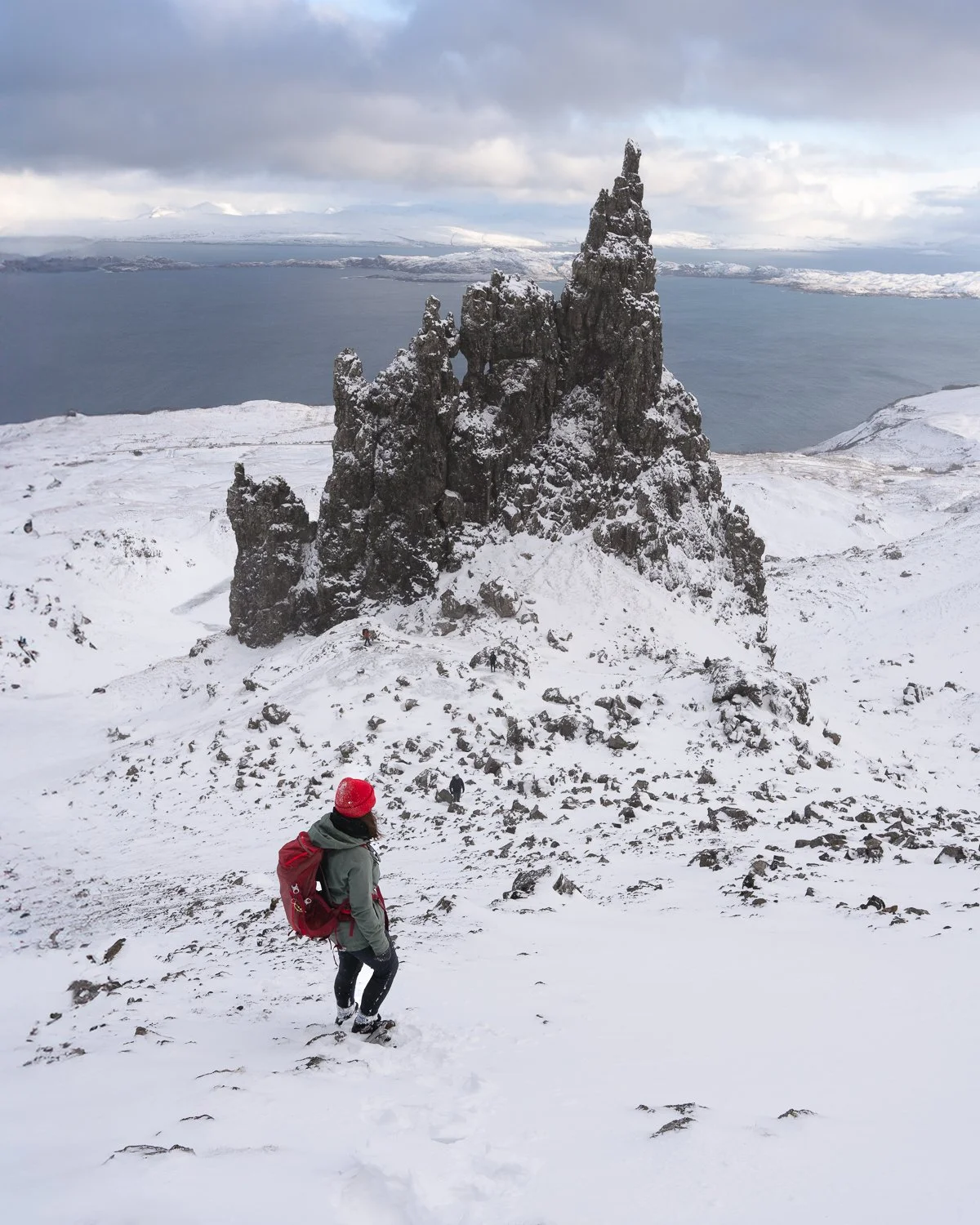 Old Man of Storr in winter 2.jpg