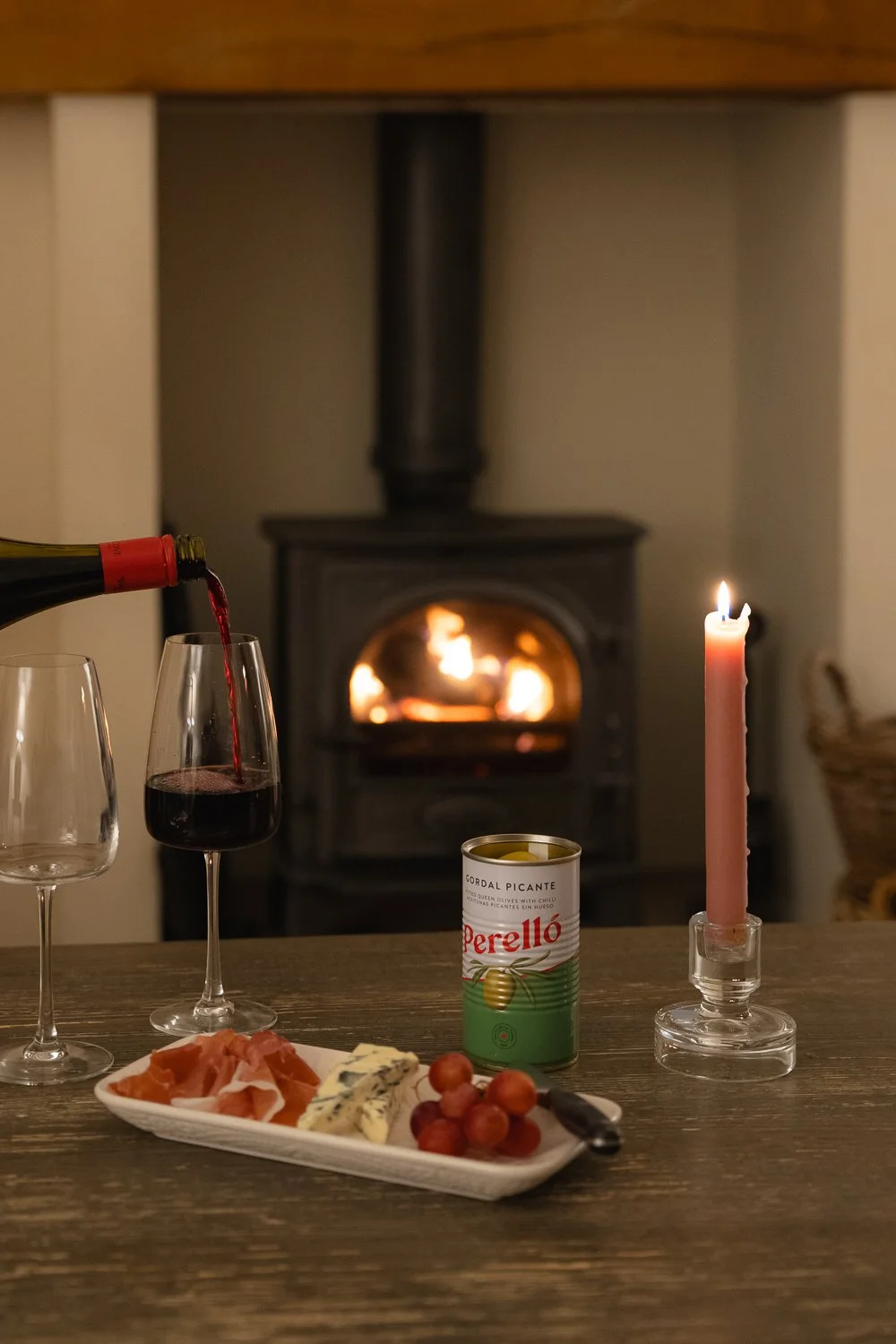 Fairygreen Cottage fireplace.jpg