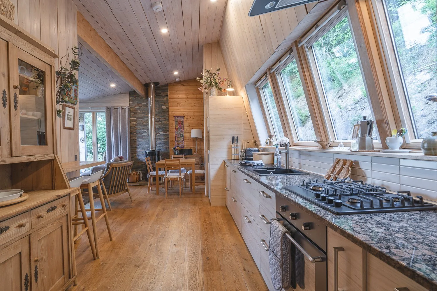 Studio Hoose kitchen.jpg